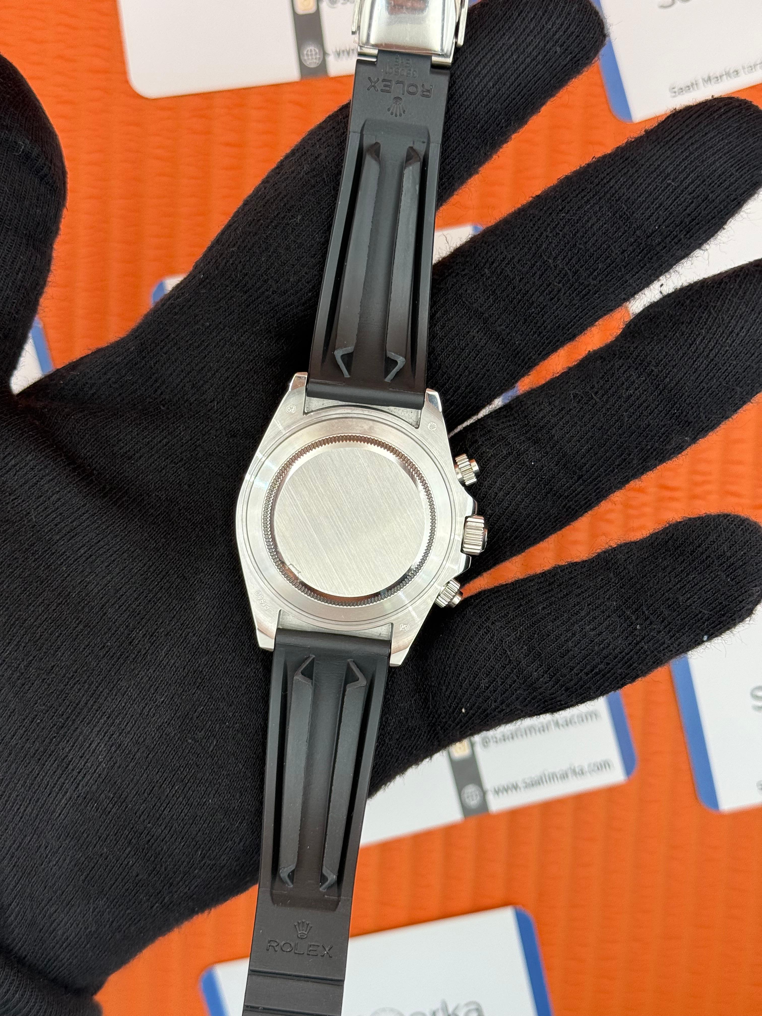 ROLEX Daytona taşlı bezel baget taşlı sedefli kadran kauçuk kordon