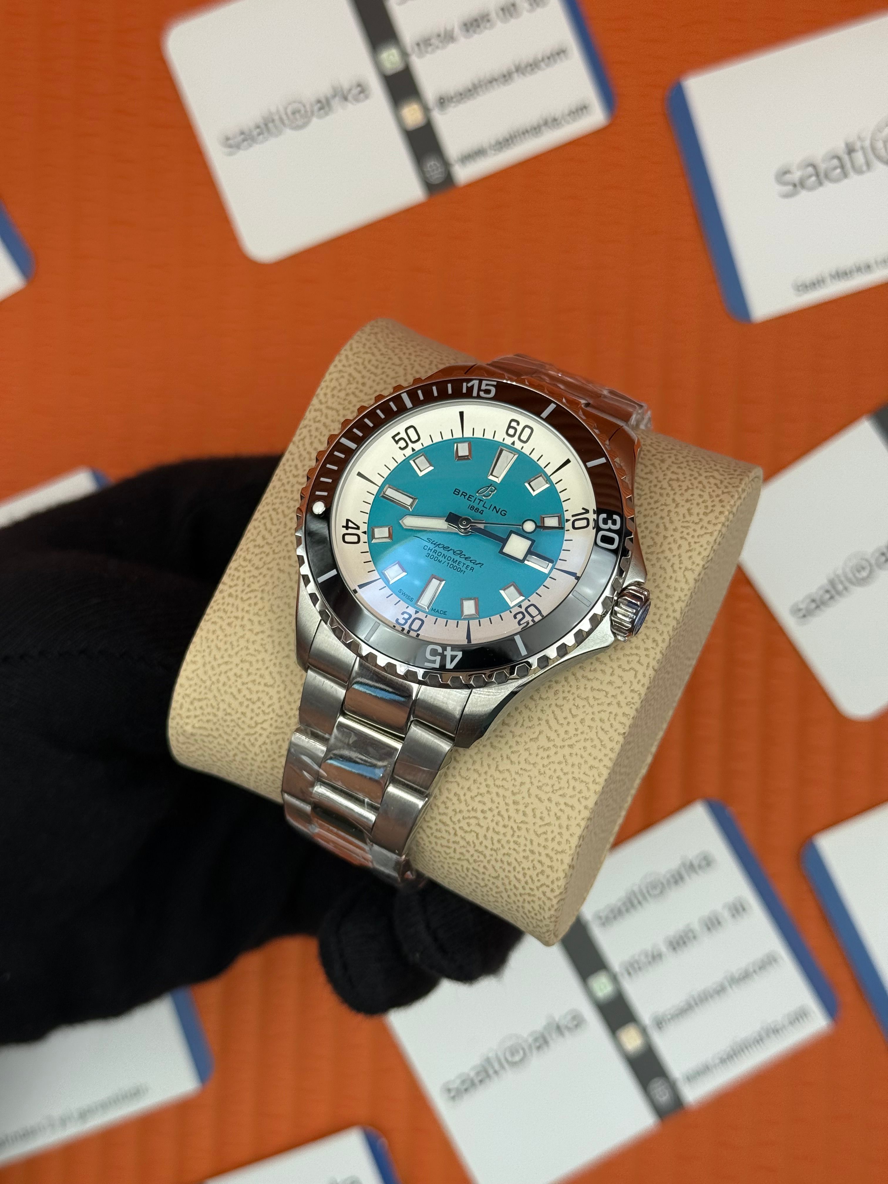 BREITLING Superocean çelik kasa kordon mavi kadran