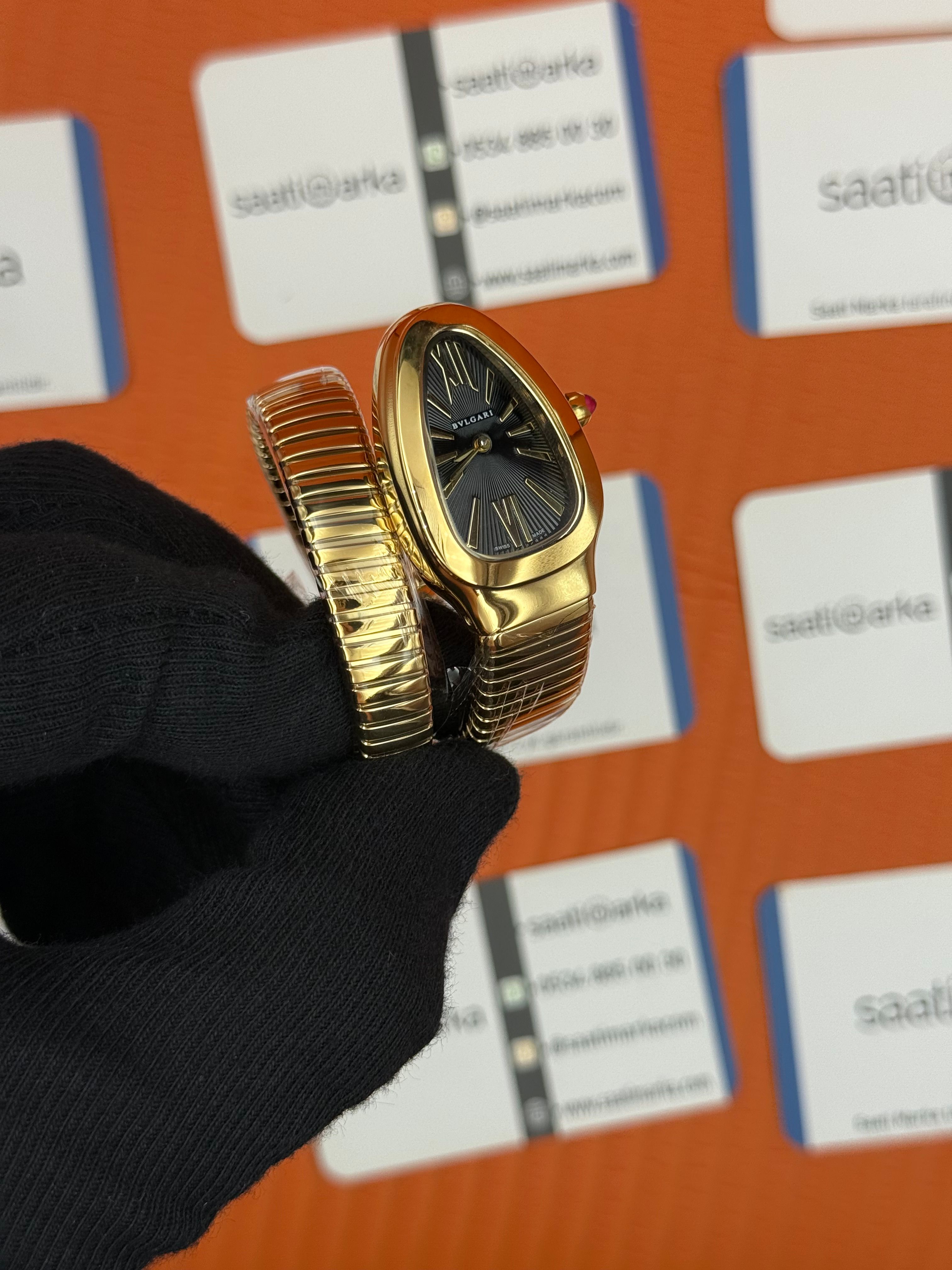 BVLGARİ serpenti tek sarma gold kordon siyah kadran kadın kol saati