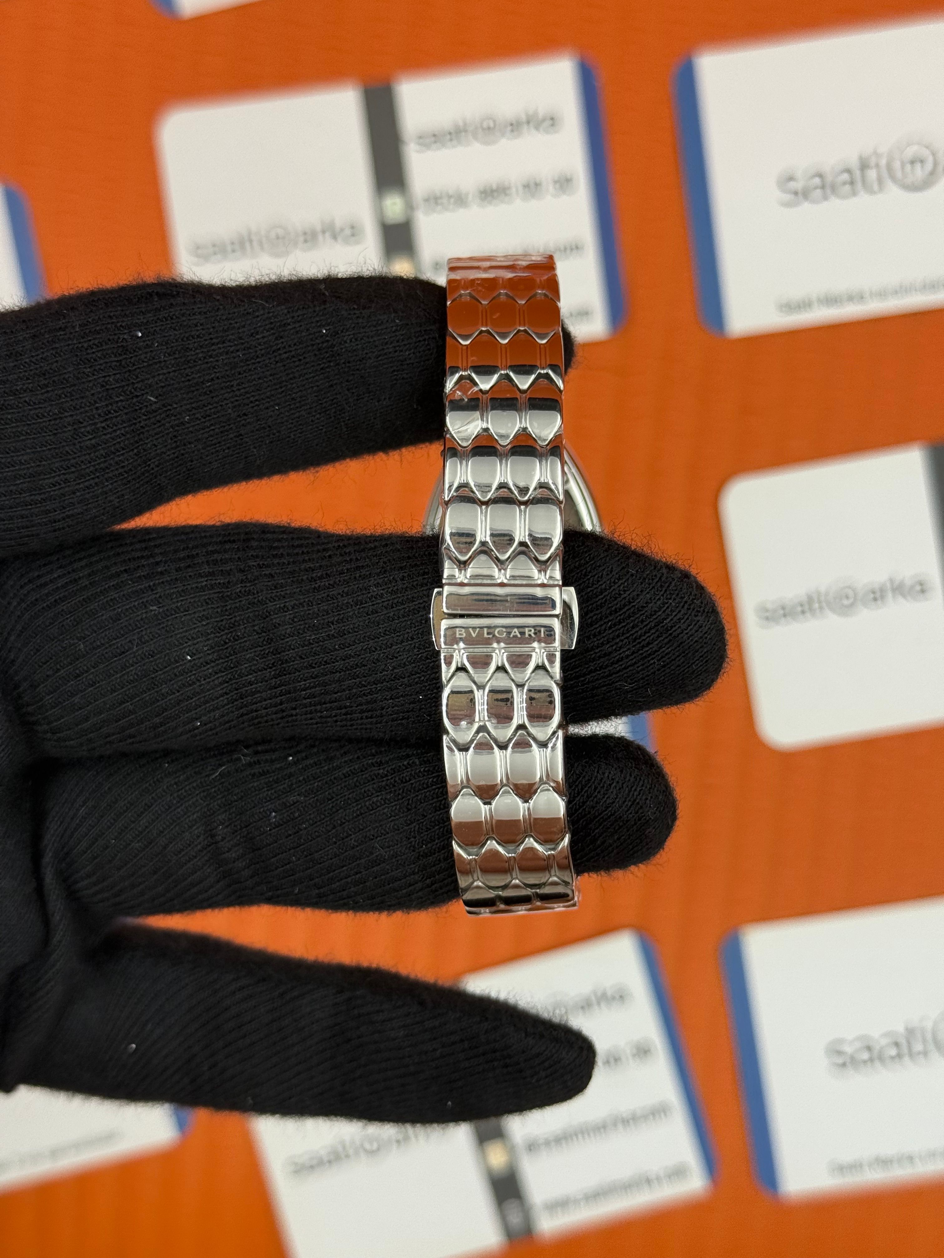 BVLGARİ serpenti seduttori yeşil kadran silver kasa kordon kadın kol saati