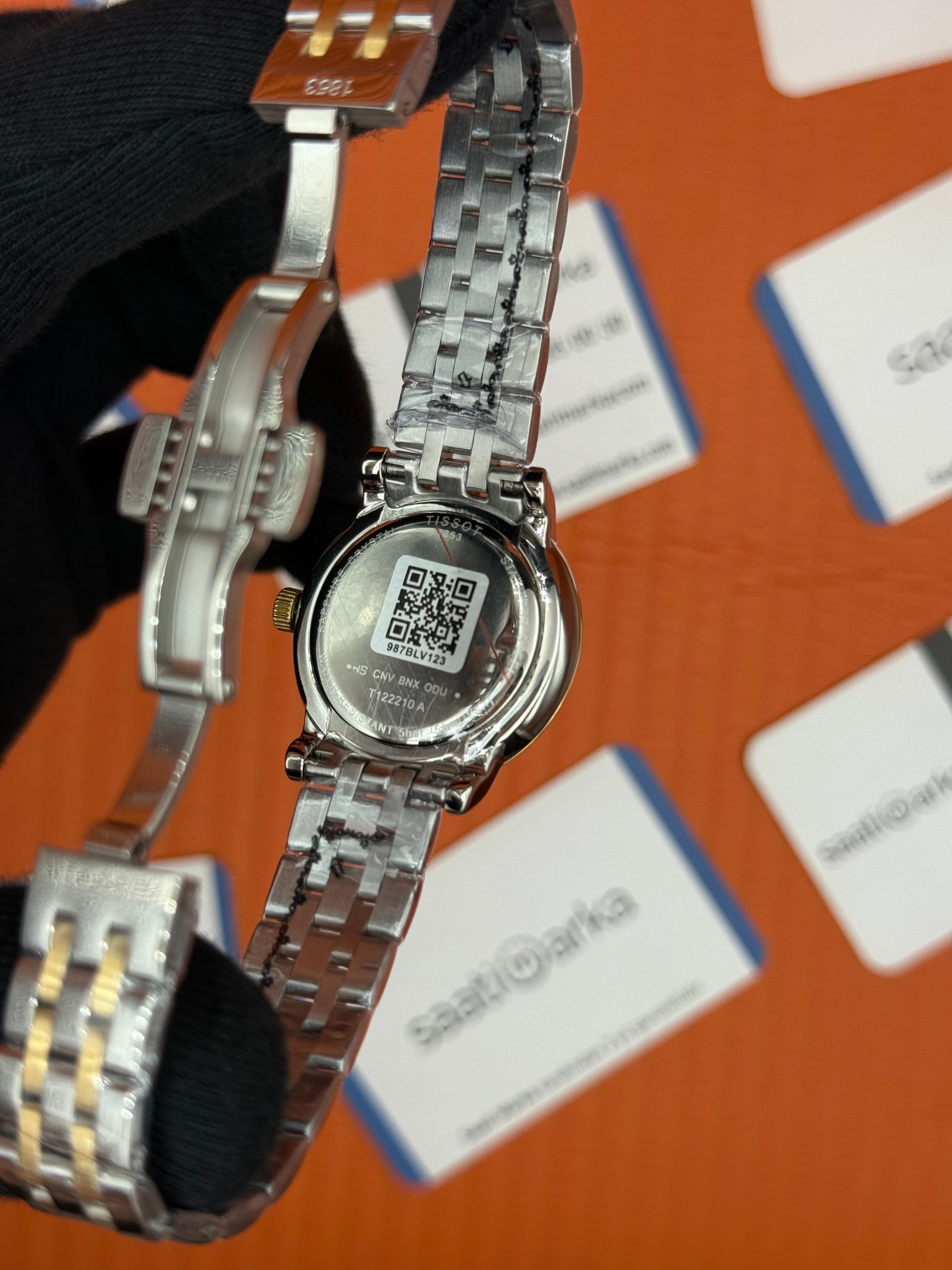 TISSOT carson premium gent monnphase beyaz kadran gold silver kasa kordon kadın kol saati