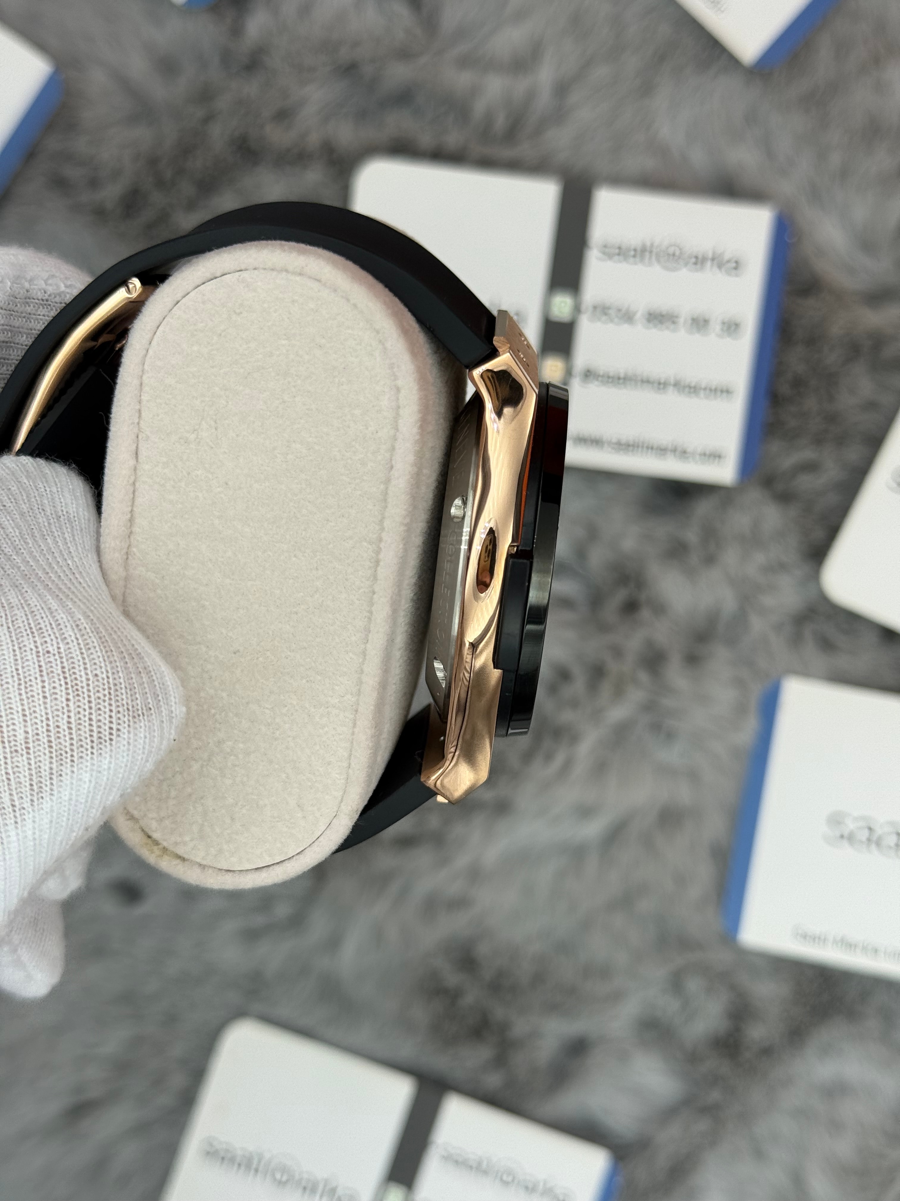 HUBLOT big bang tourbillon 41mm rose kasa kauçuk siyah kordon erkek kol saati