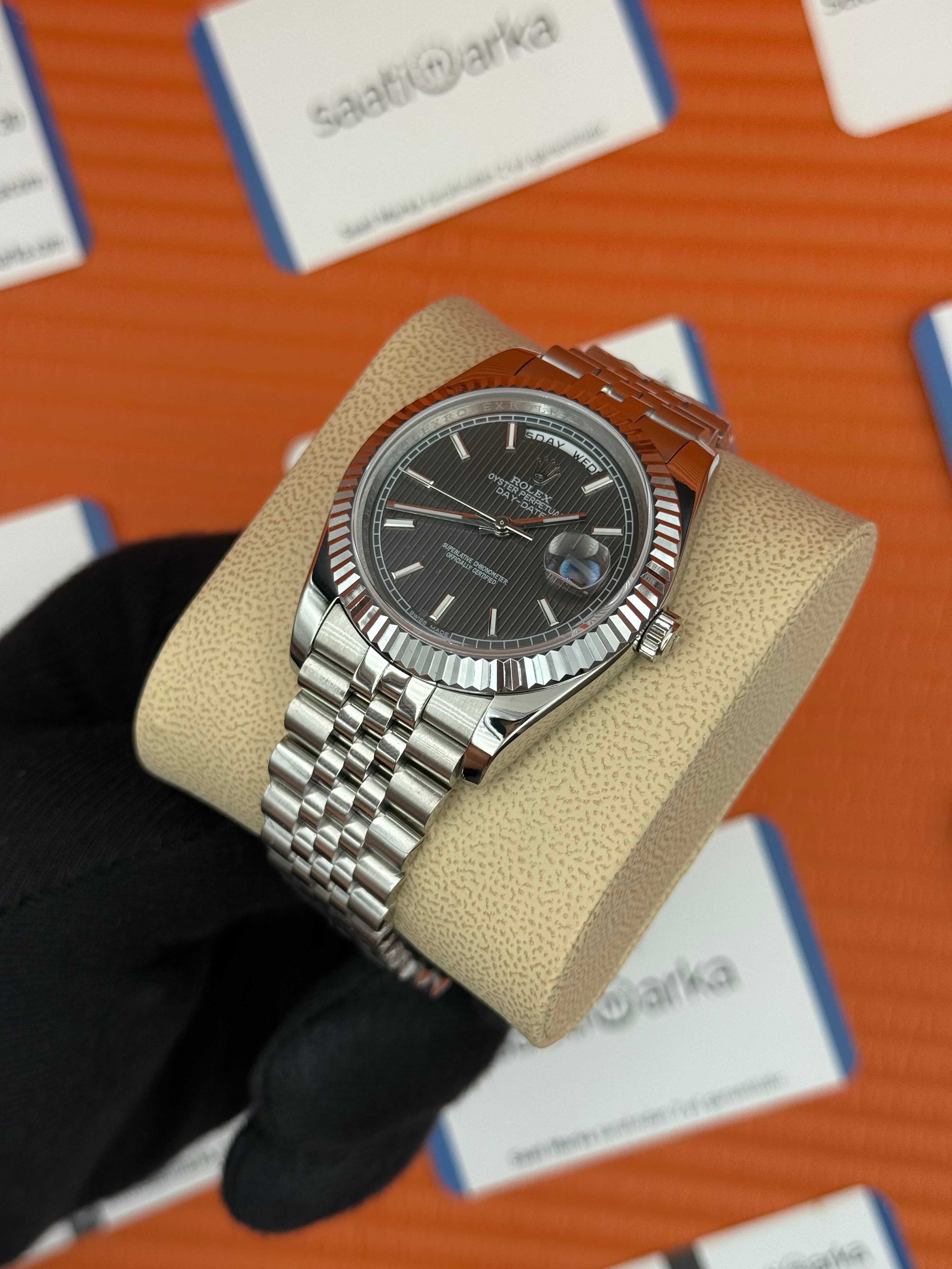 ROLEX Day Date sedefli gri kadran silver jubilee kordon