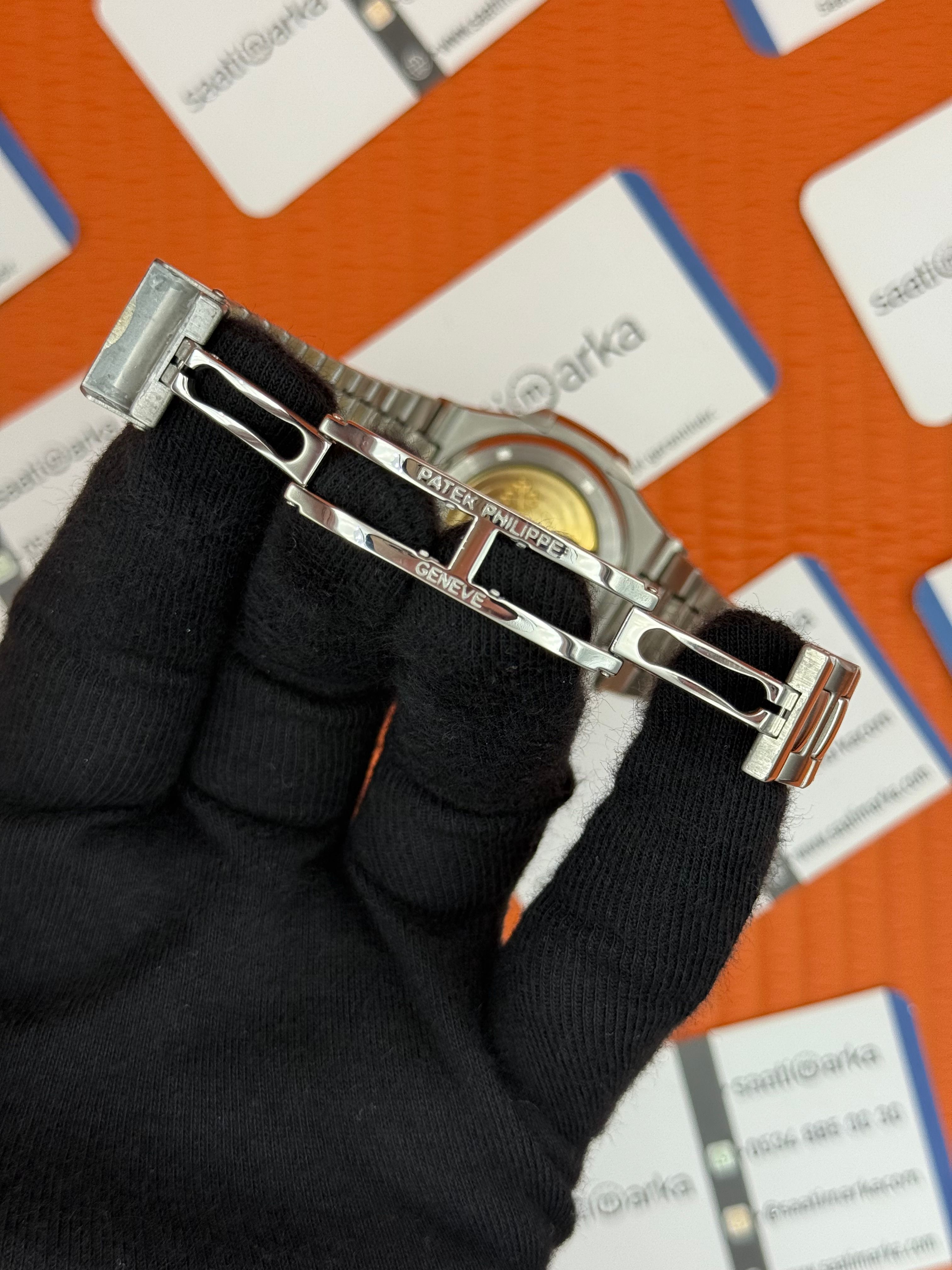 PATEK PHILIPPE NAUTİLUS LACİVERT KADRAN SİLVER KASA-KORDON