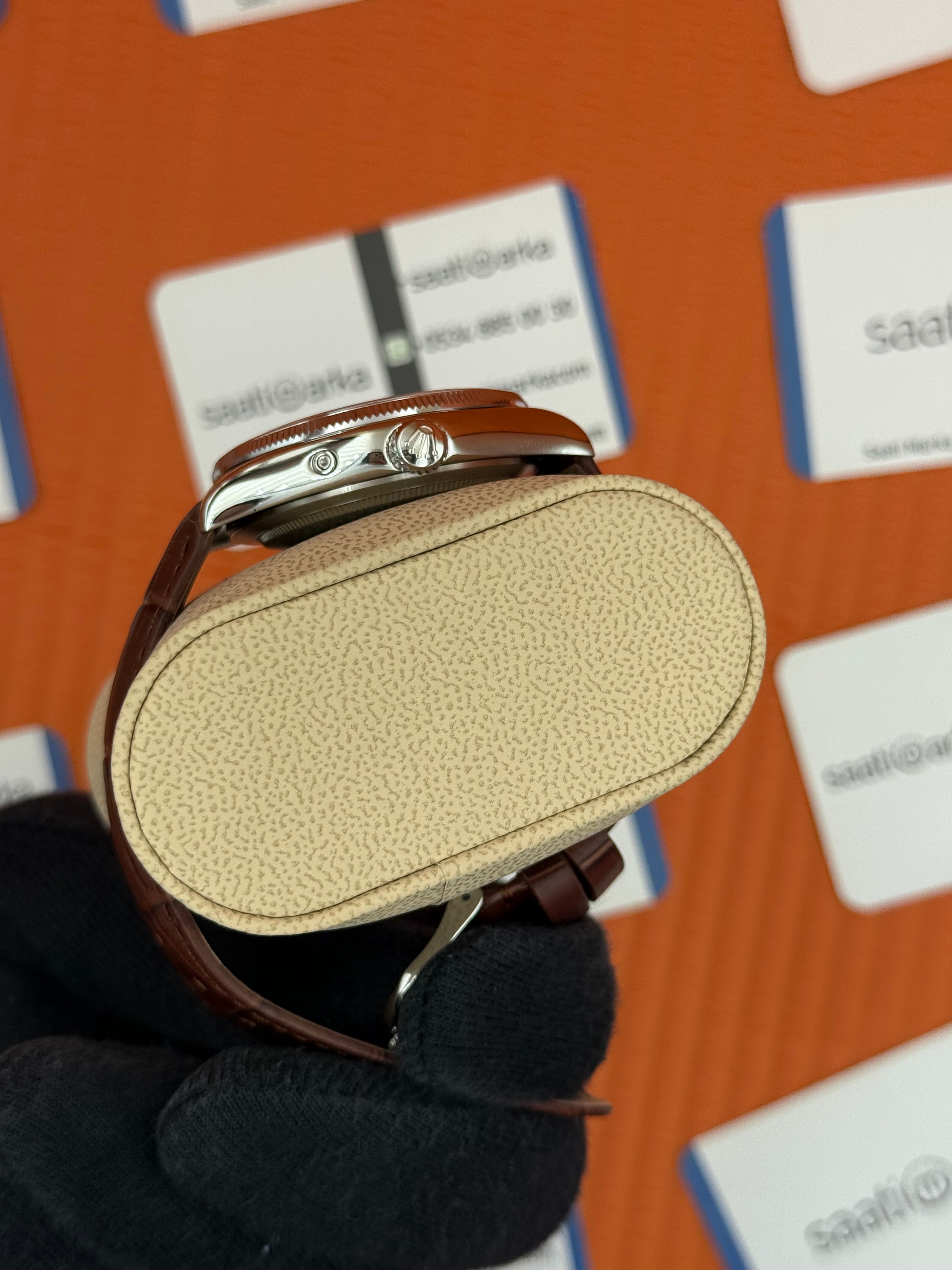 ROLEX Cellini silver kasa beyaz kadran kahverengi deri kordon