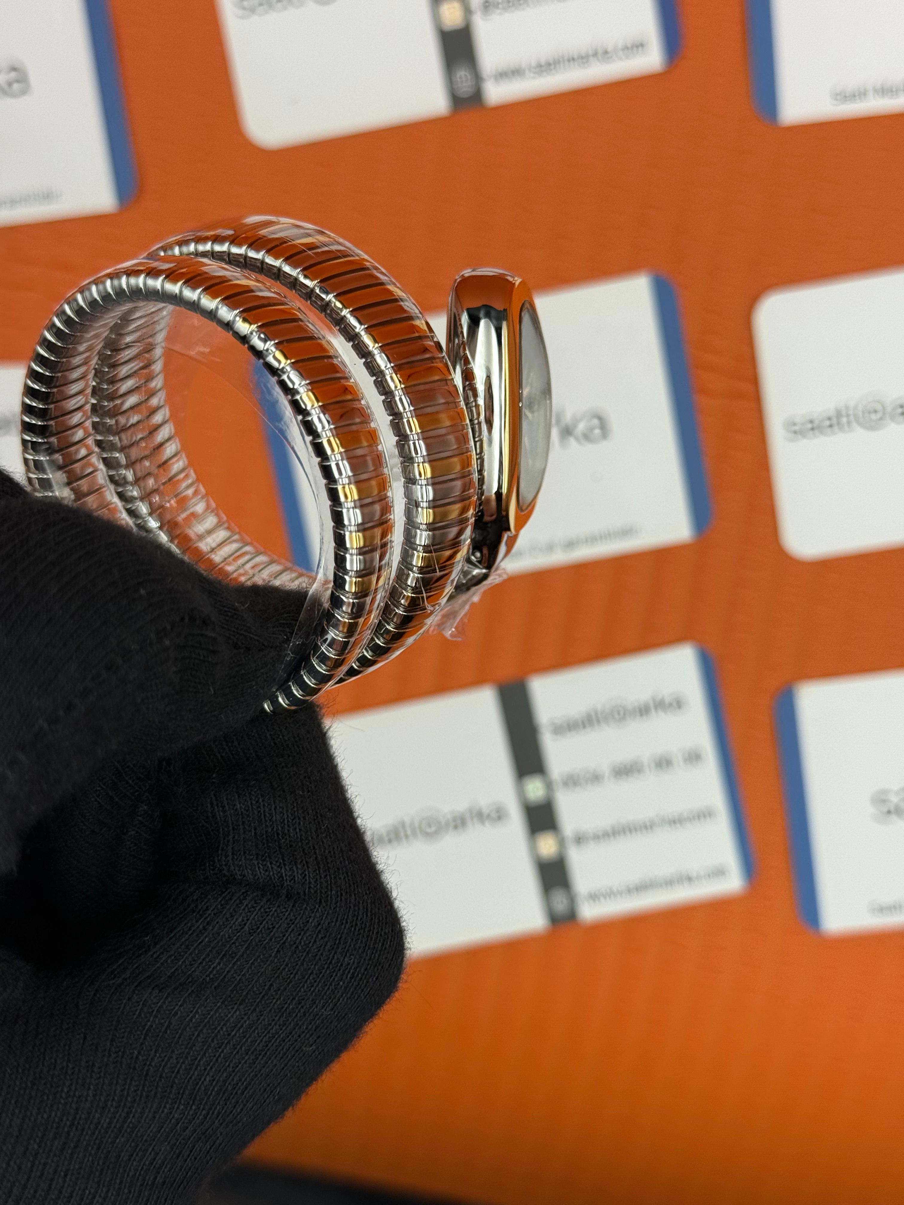 BVLGARİ serpenti çift sarma gold silver kordon yeşil kadran kadın kol saati