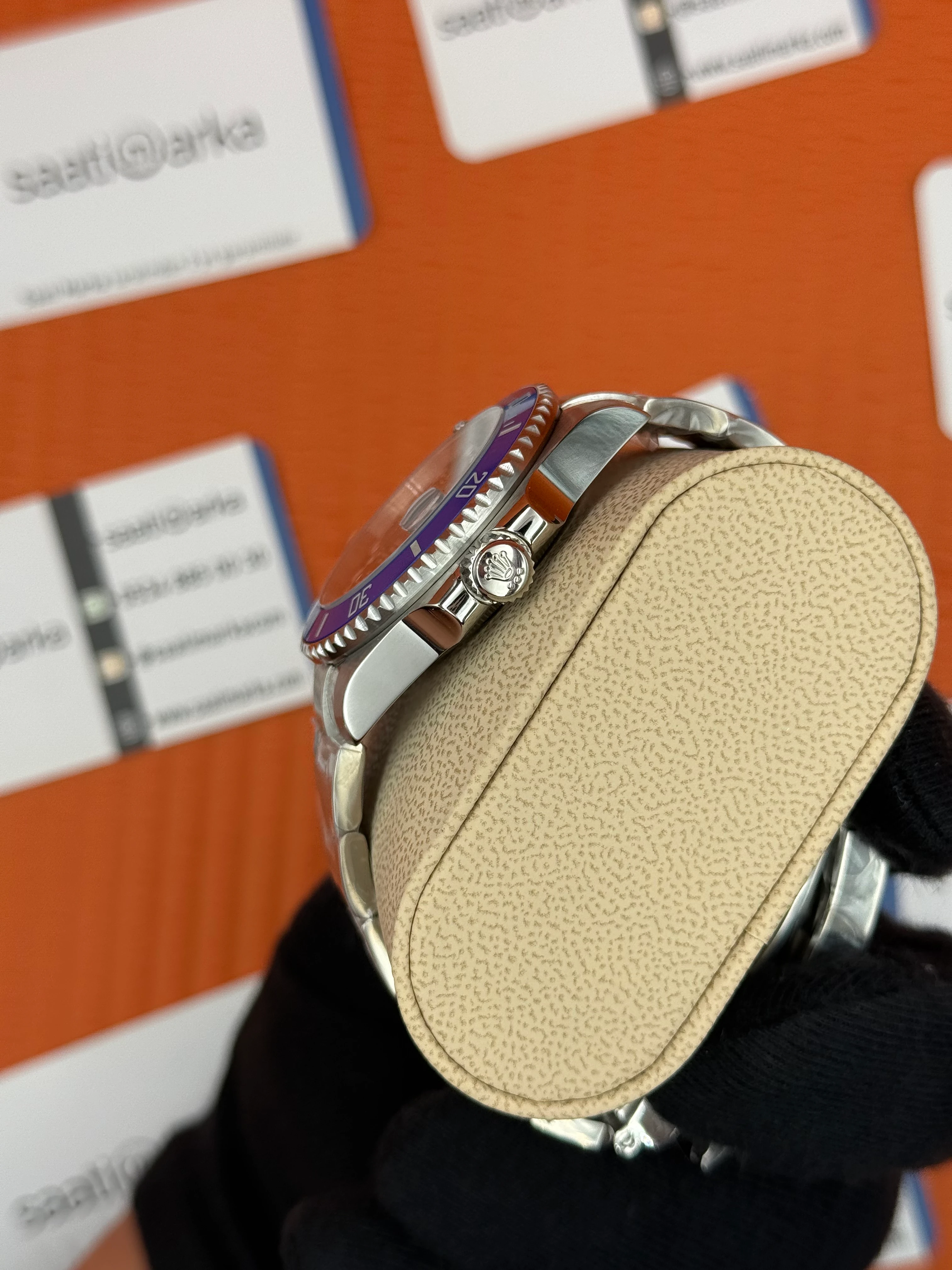 ROLEX Submariner black dial blue bezel silver kasa-kordon