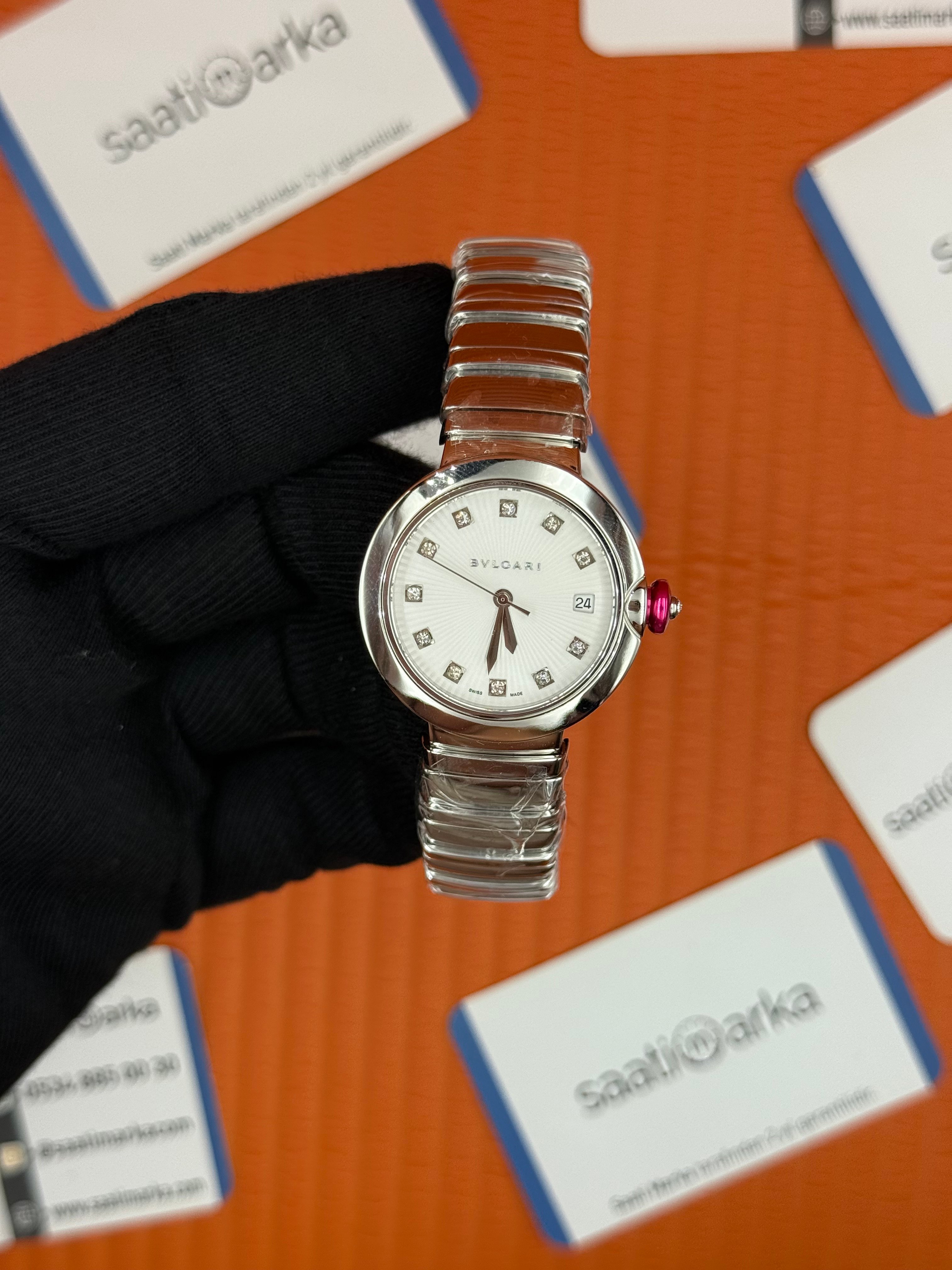 BVLGARI beyaz kadran silver kasa kordon kadın kol saati