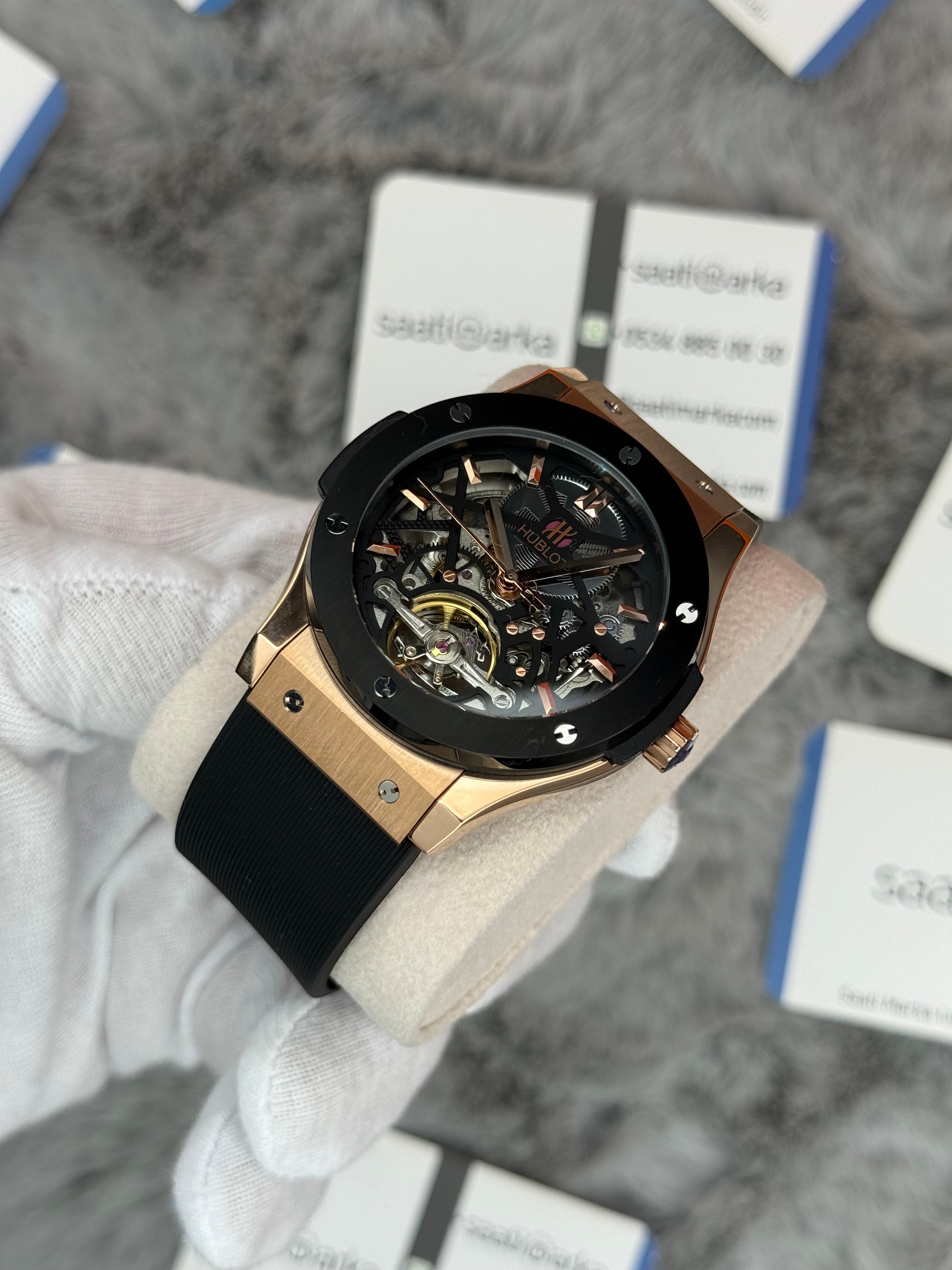 HUBLOT big bang tourbillon 41mm rose kasa kauçuk siyah kordon erkek kol saati