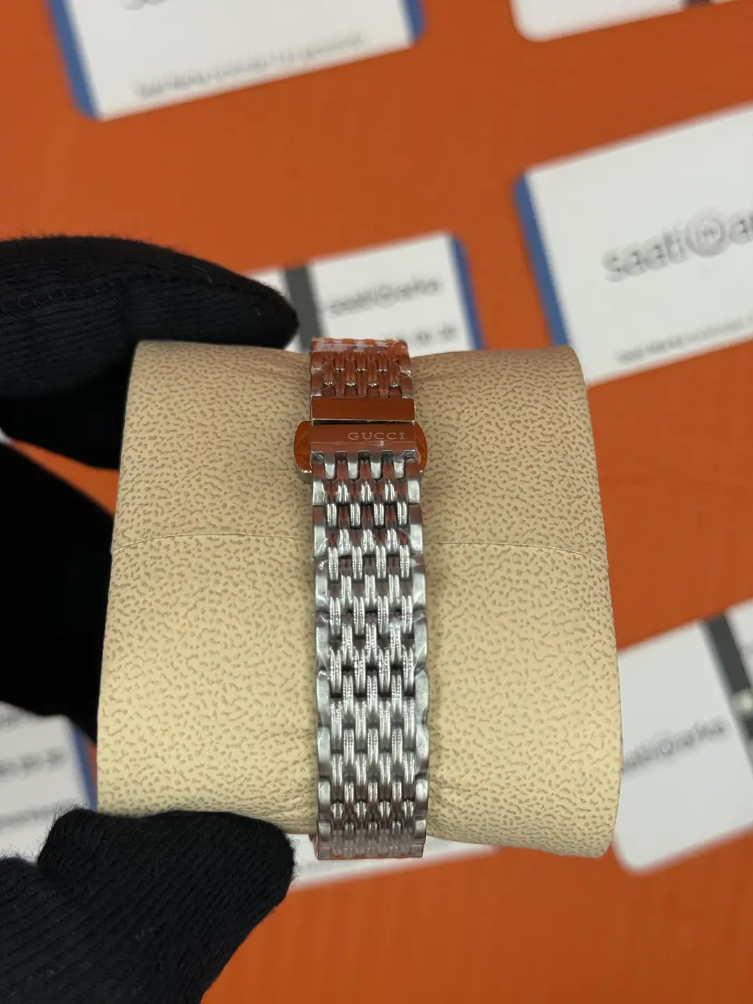 GUCCI YA1264153 beyaz kadran silver kasa kordon kadın kol saati