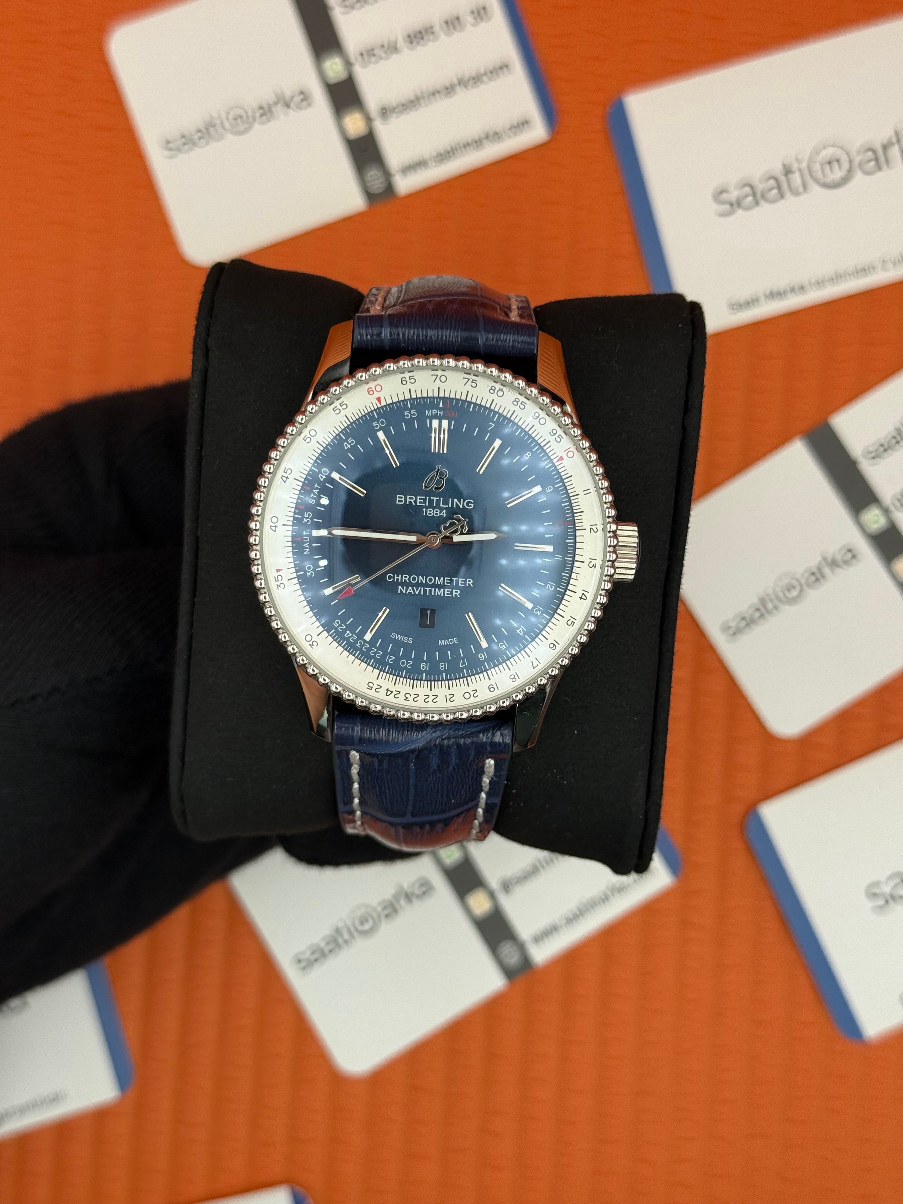 BREITLING Navitimer lacivert deri kordon lacivert kadran çelik kasa
