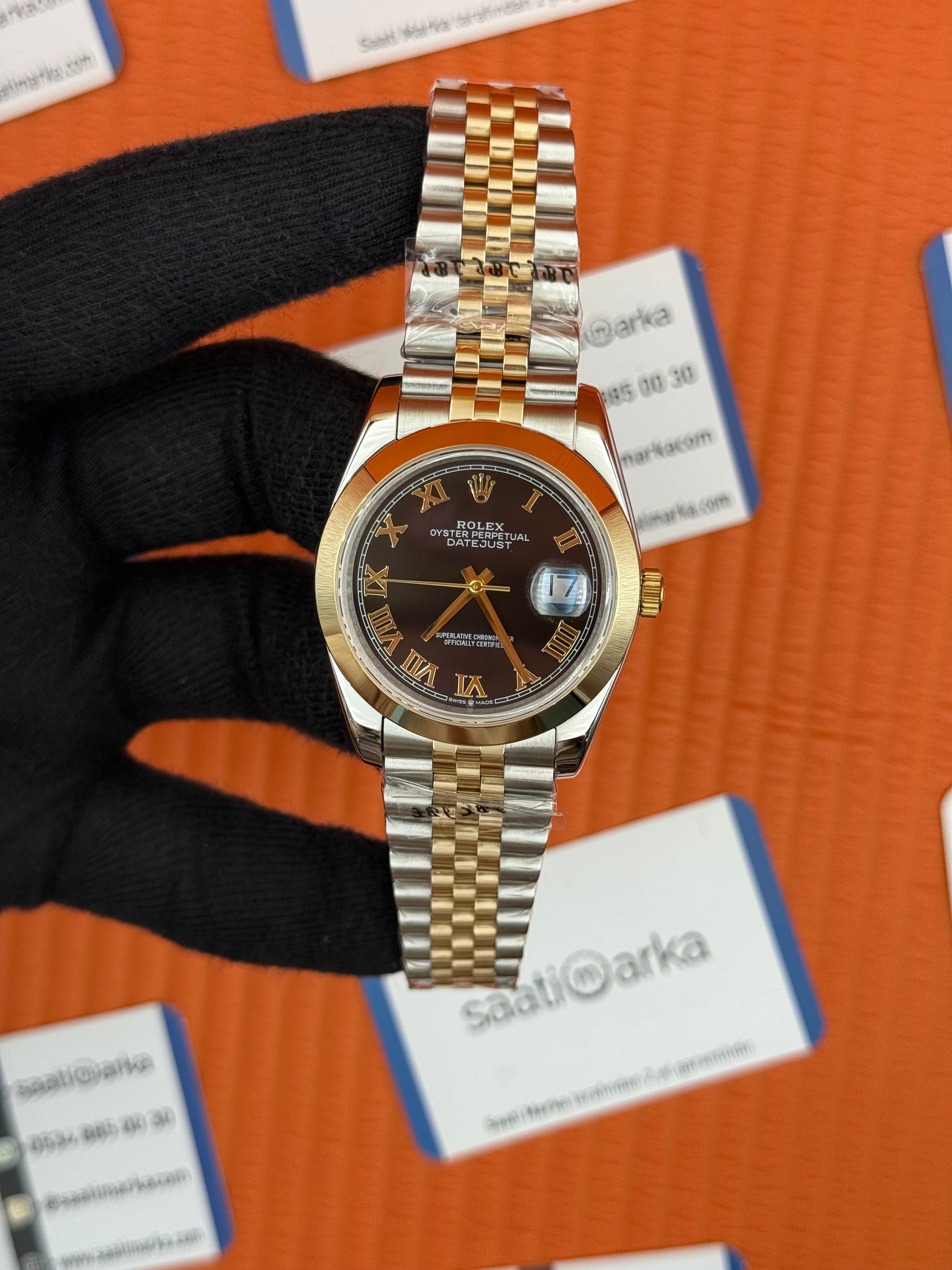ROLEX Datejust roma rakamlı black dial gold-silver jubilee kordon