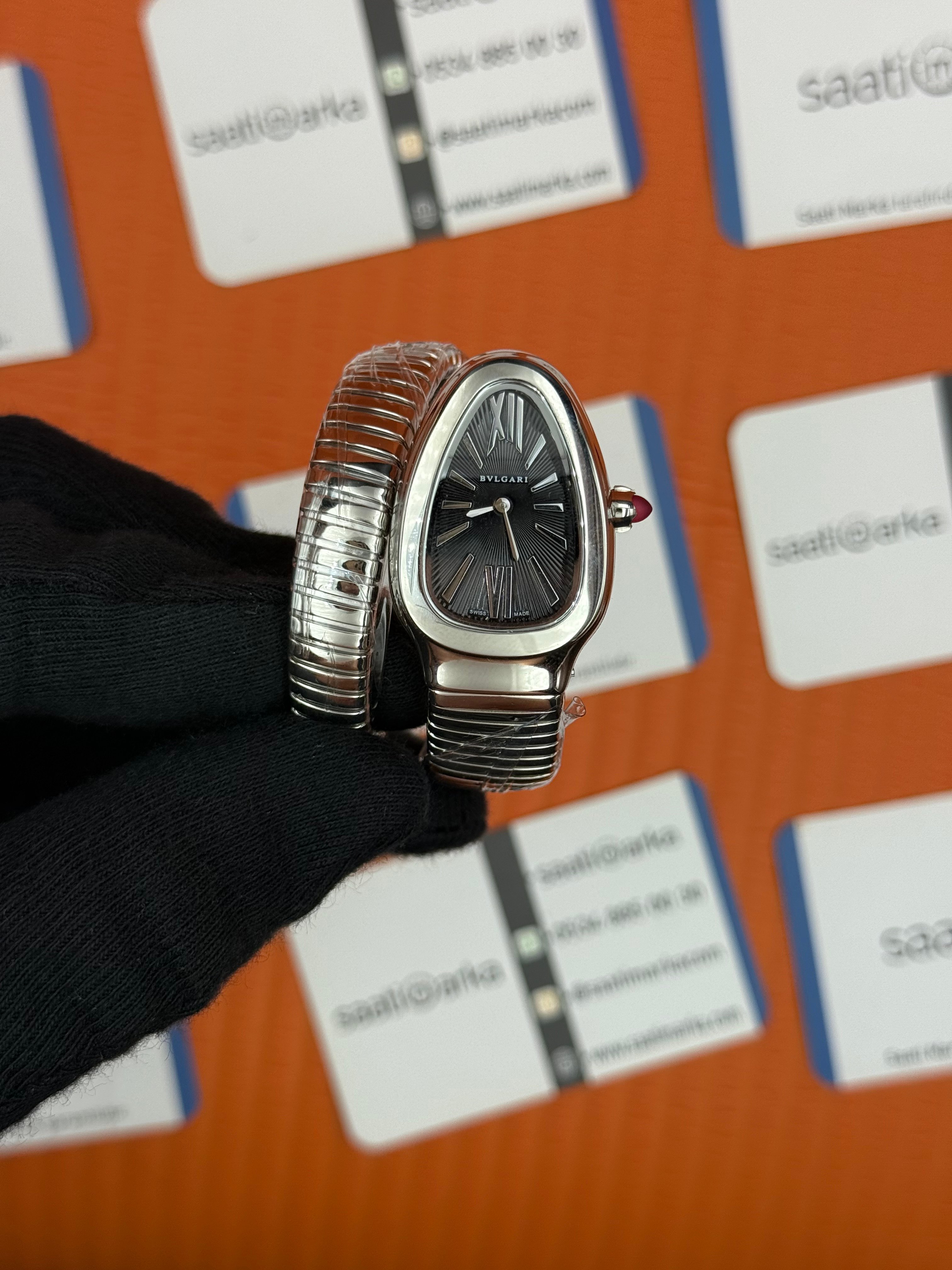 BVLGARİ serpenti tek sarma silver kordon siyah kadran kadın kol saati
