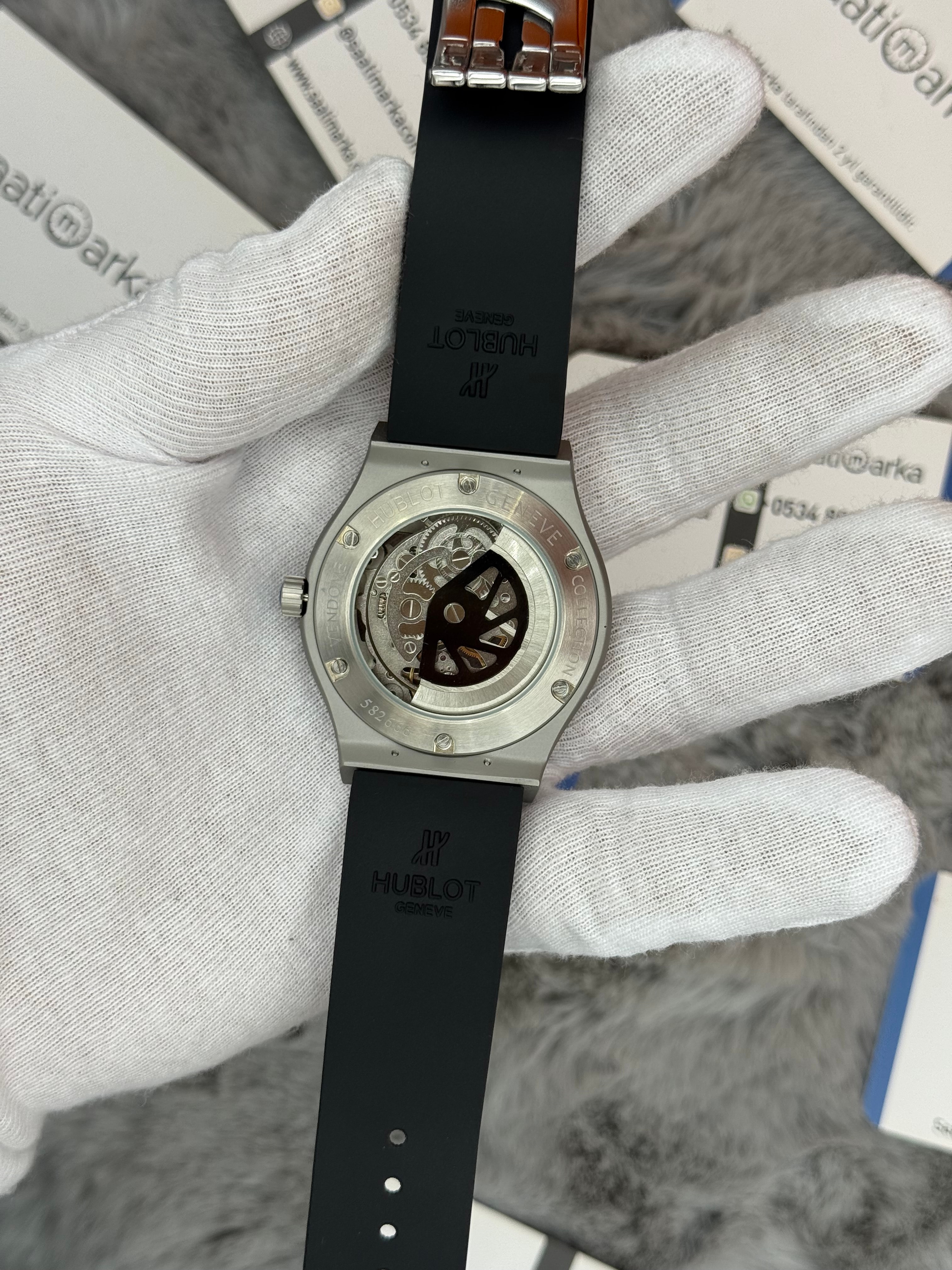 HUBLOT big bang tourbillon 41mm silver kasa siyah kauçuk kordon erkek kol saati