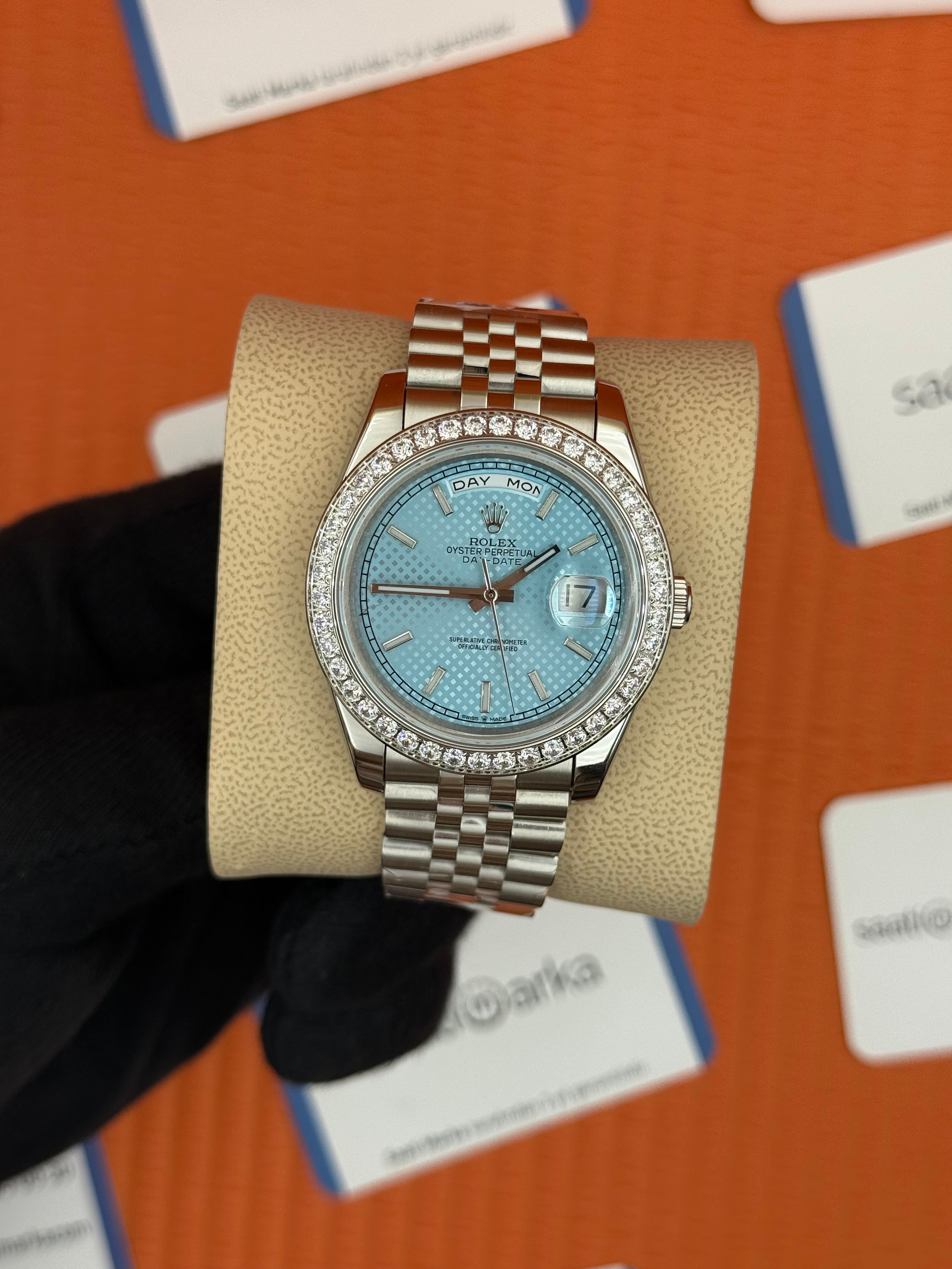 ROLEX Day Date taşlı bezel turkuaz noktalı kadran jubilee kordon