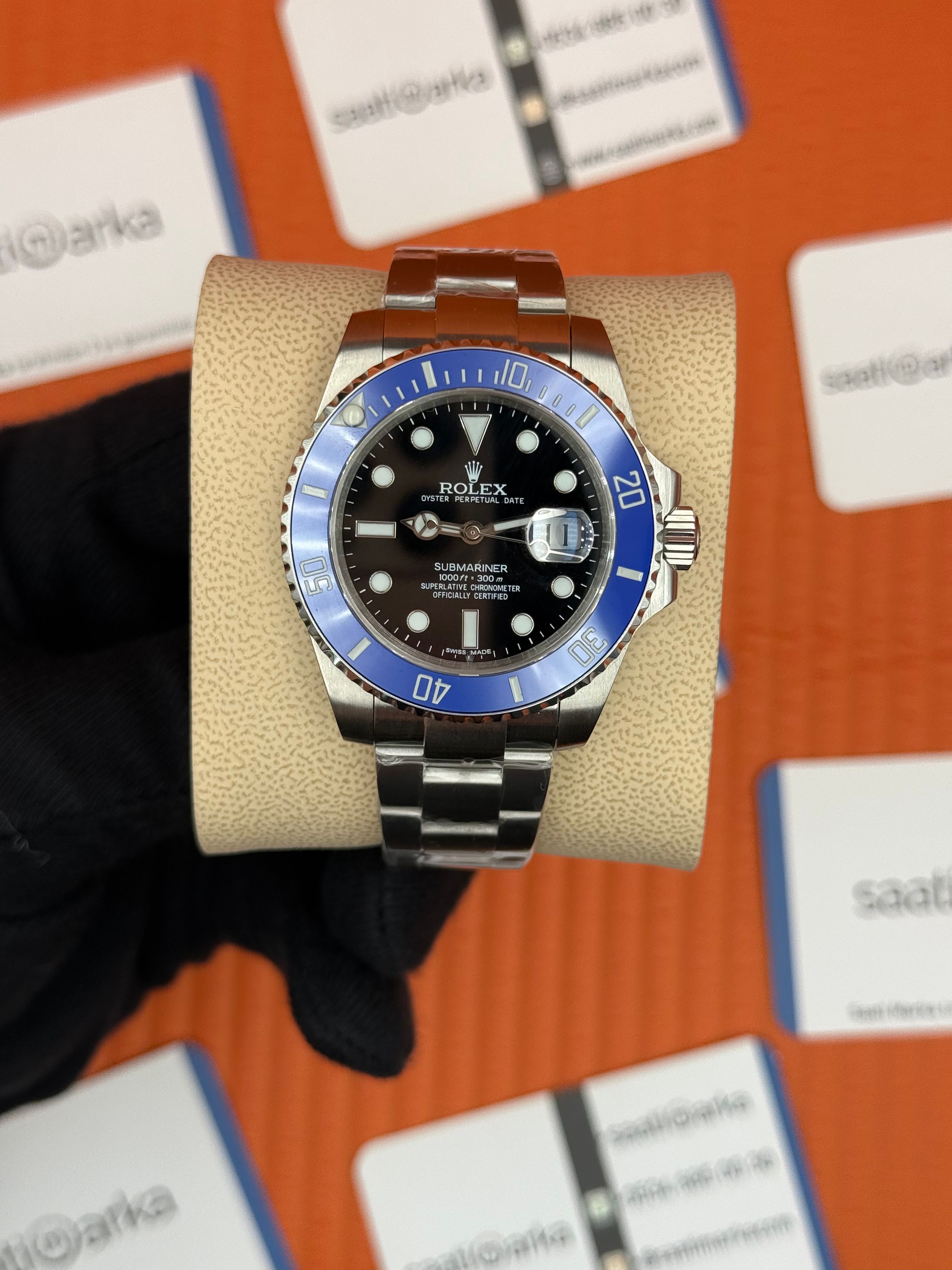 ROLEX Submariner black dial blue bezel silver kasa-kordon