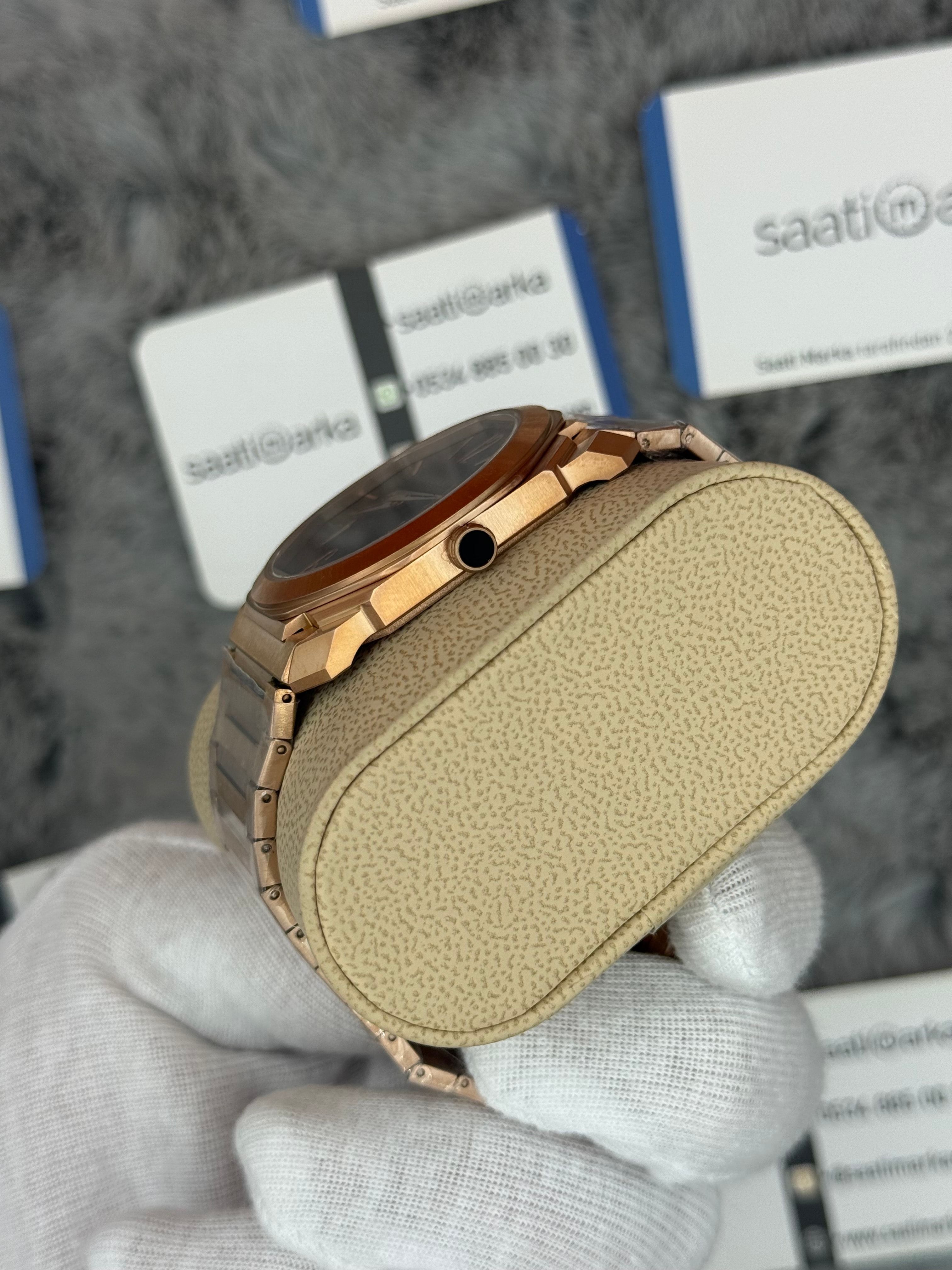 BVLGARİ octo 40mm chocolate kadran rose kasa kordon erkek kol saati