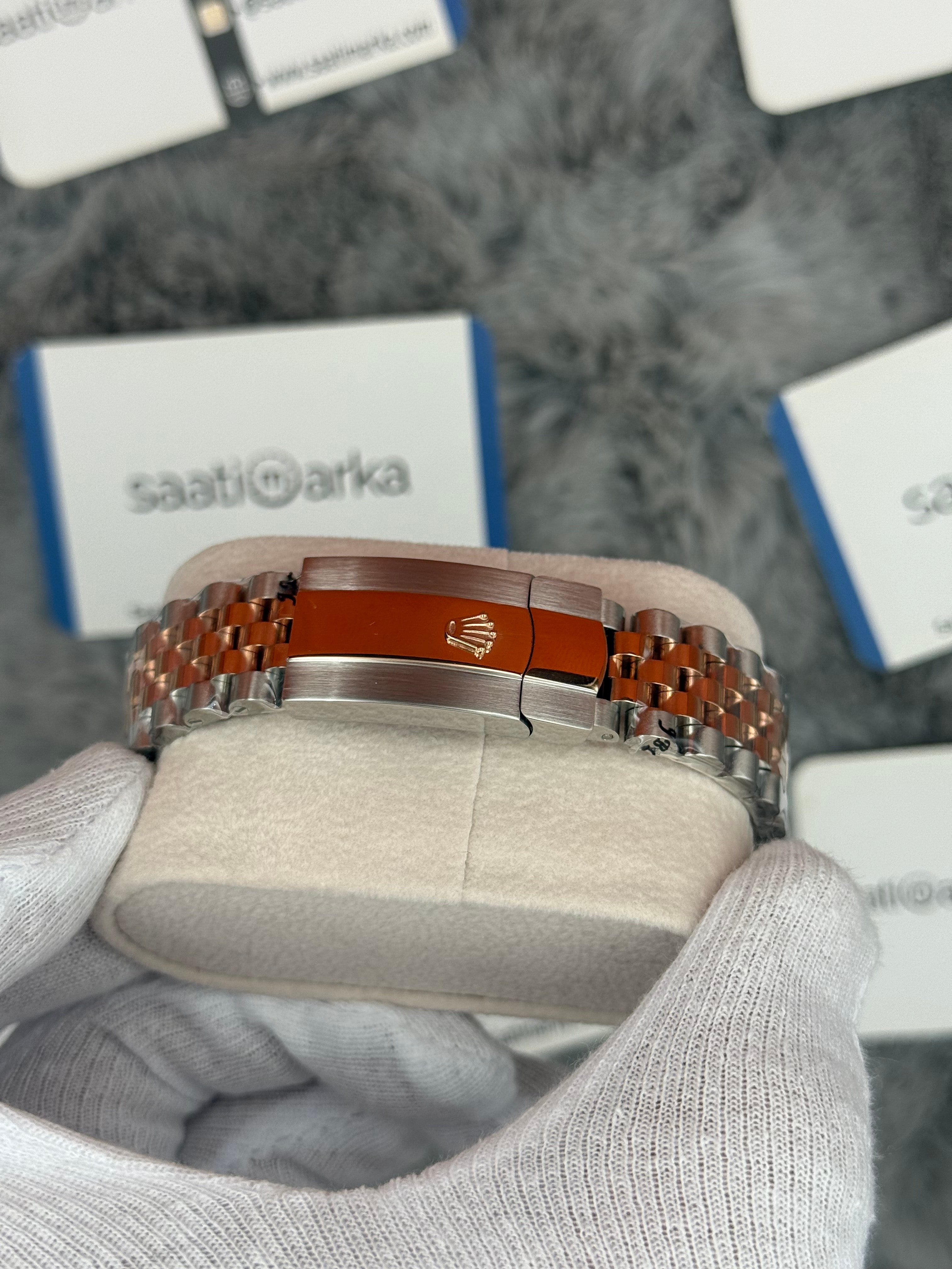 ROLEX datejust 36mm beyaz kadran taşlı bezel silver kasa rose silver jubilee kordon