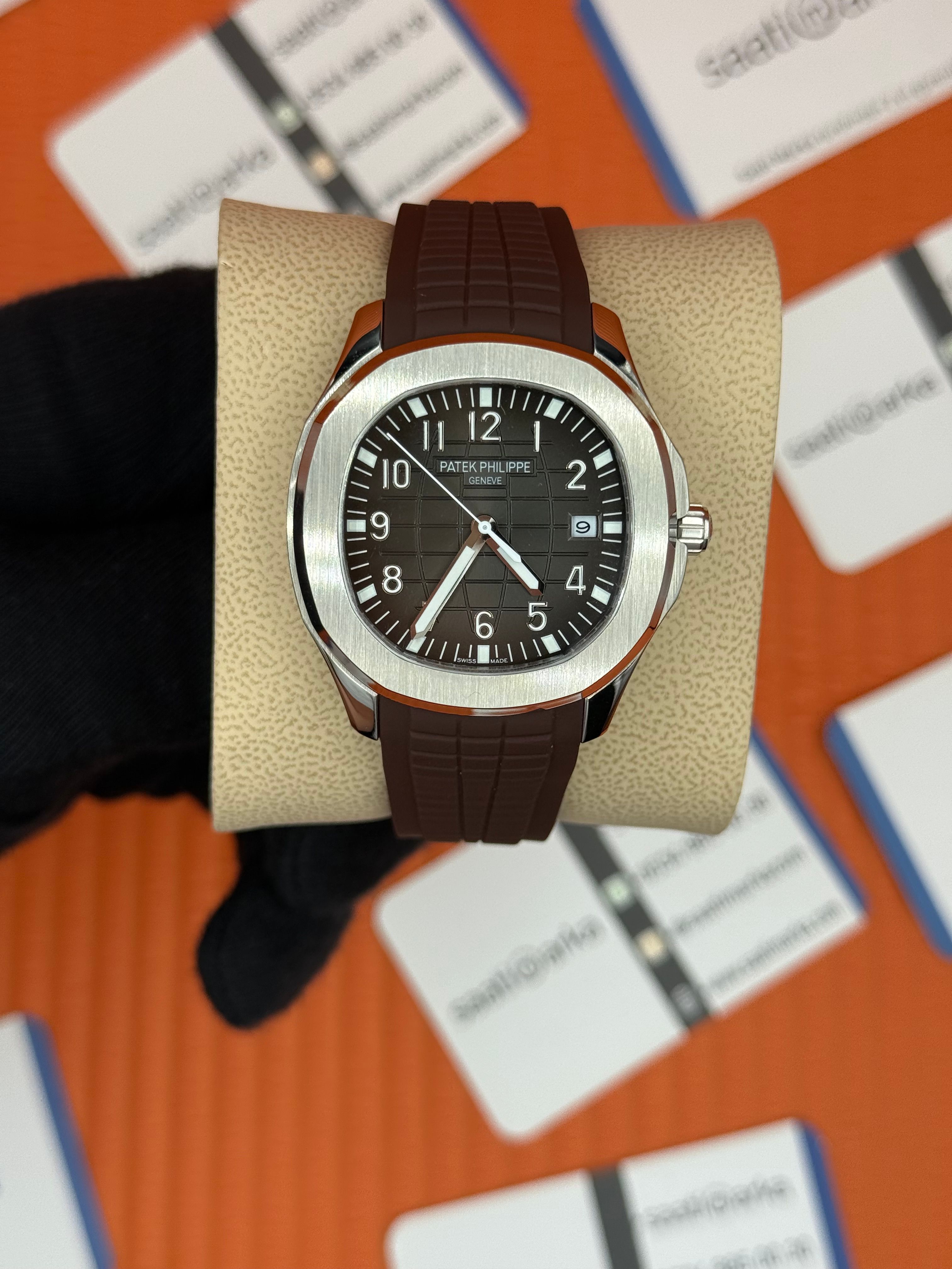 PATEK PHILIPPE AQUANAUT GRİ KADRAN SİLVER KASA KAHVERENGİ KAUÇUK KORDON 