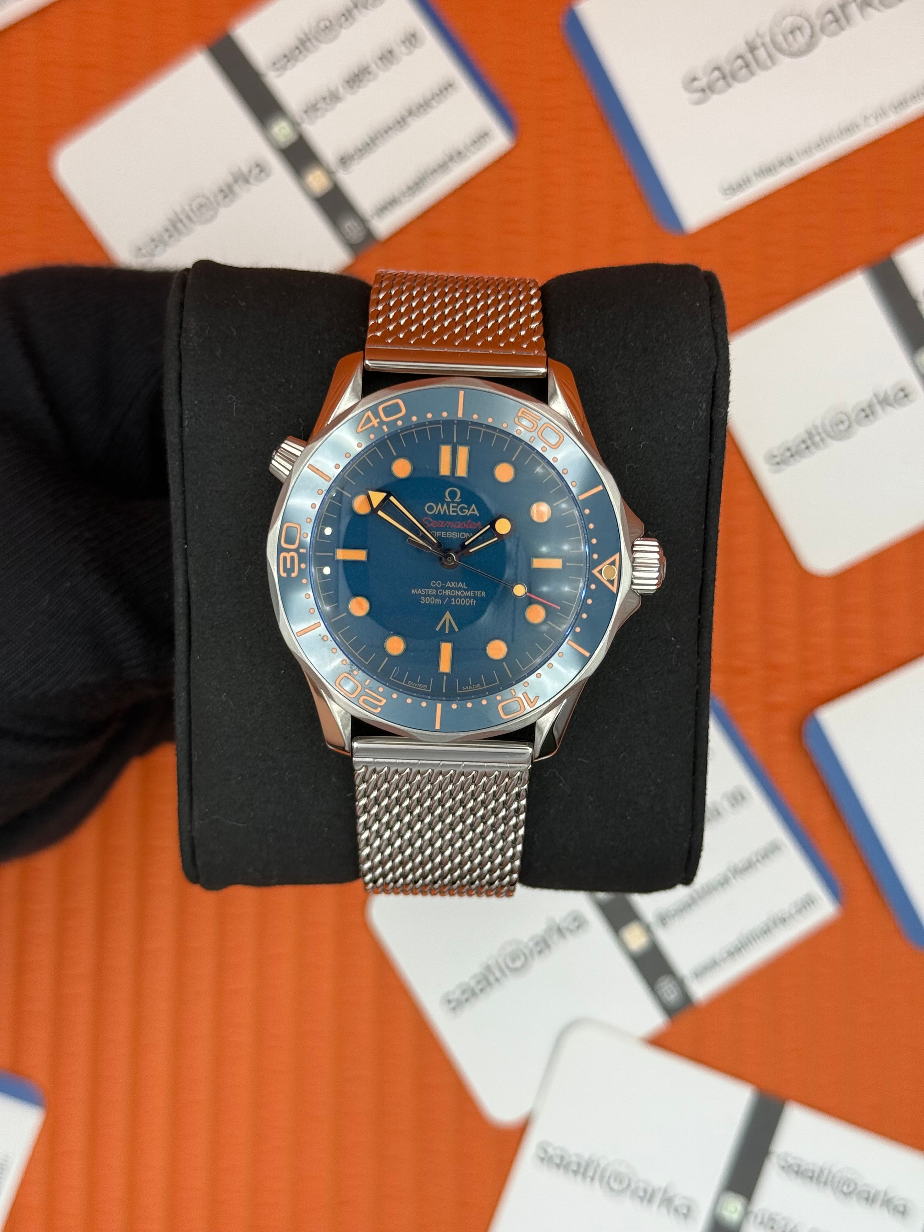 OMEGA JAMES NOND 300M HASIR KORDON ROSE DETAYLI
