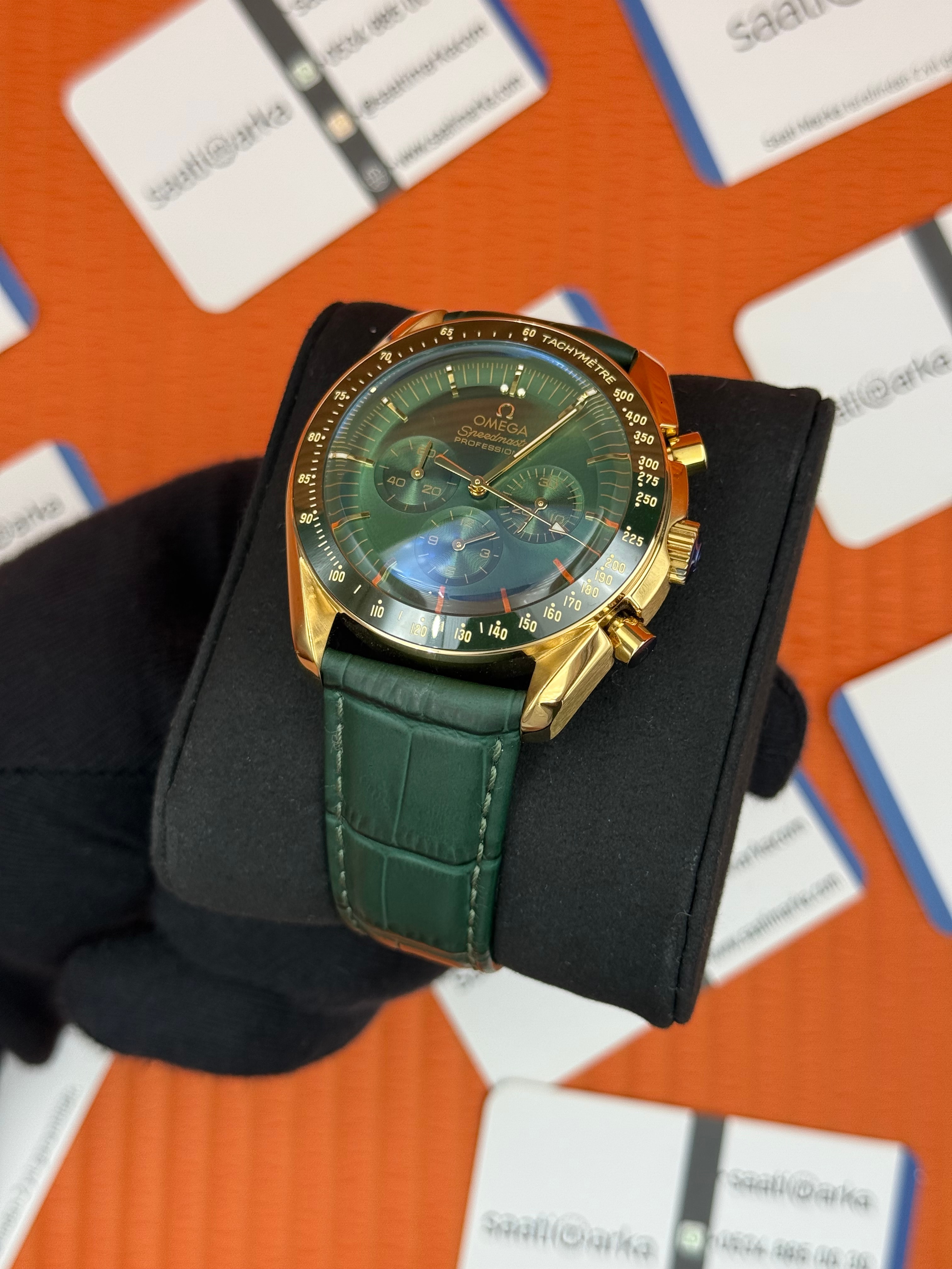 OMEGA SPEEDMASTER PROFESSIONAL YEŞİL KORDON YEŞİL KADRAN GOLD KASA