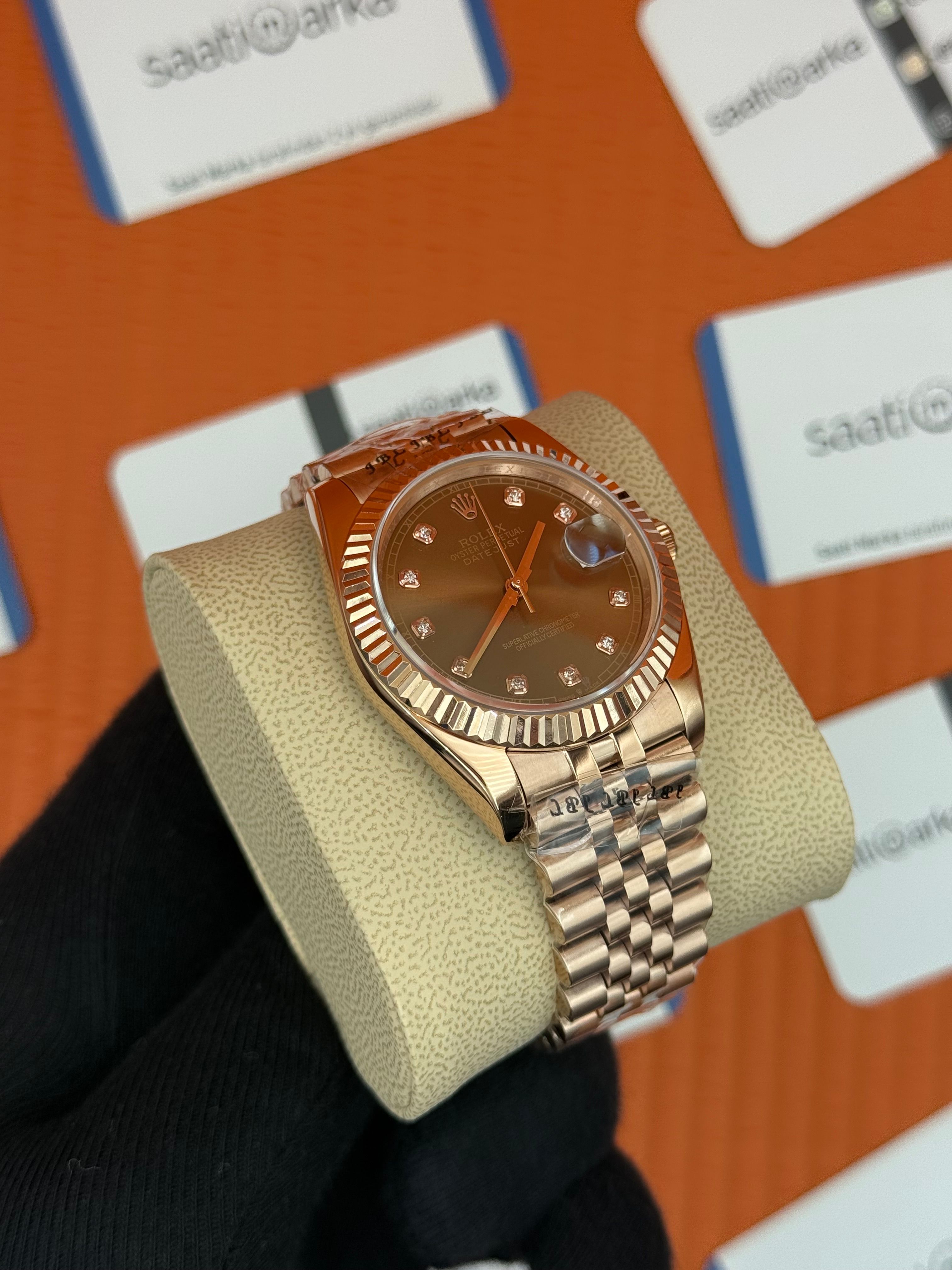 ROLEX Datejust baget taşlı chocolate dial rose jubilee kordon