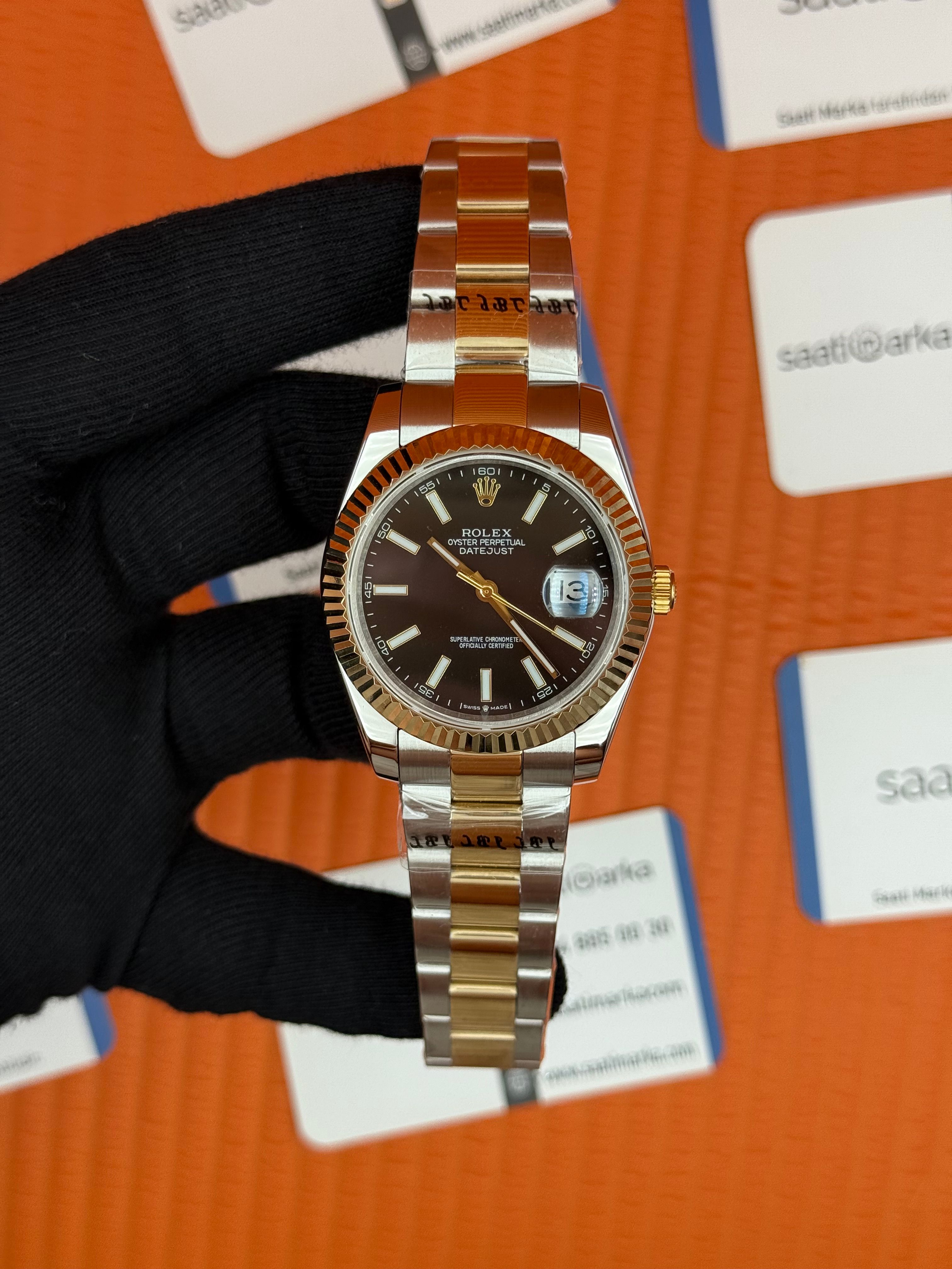 ROLEX Datejust black dial gold silver kasa-kordon oyster 