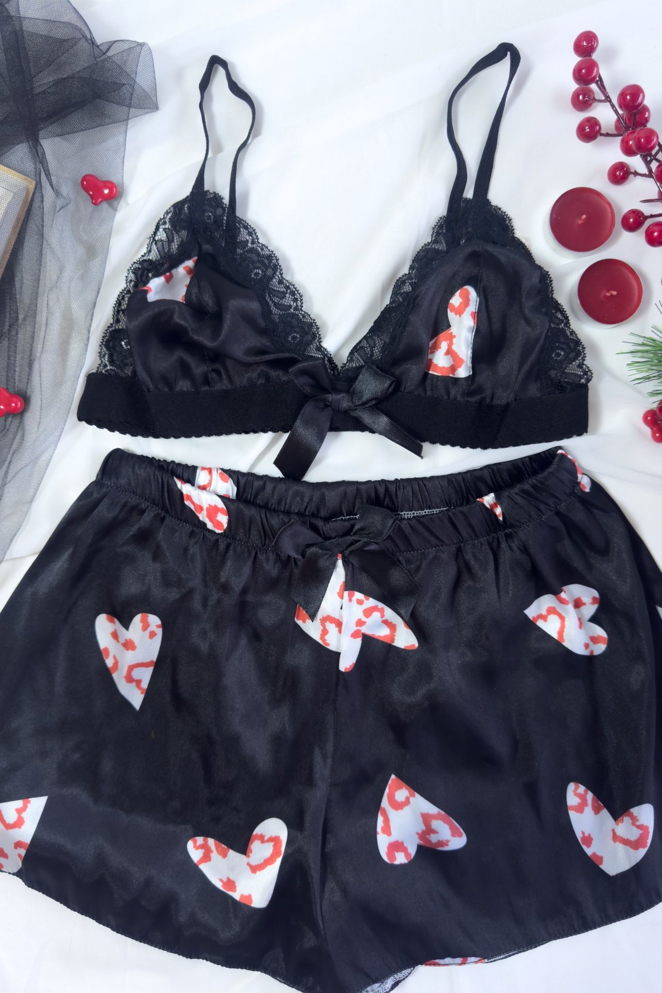Saten Kalpli Siyah Pijama Takımı