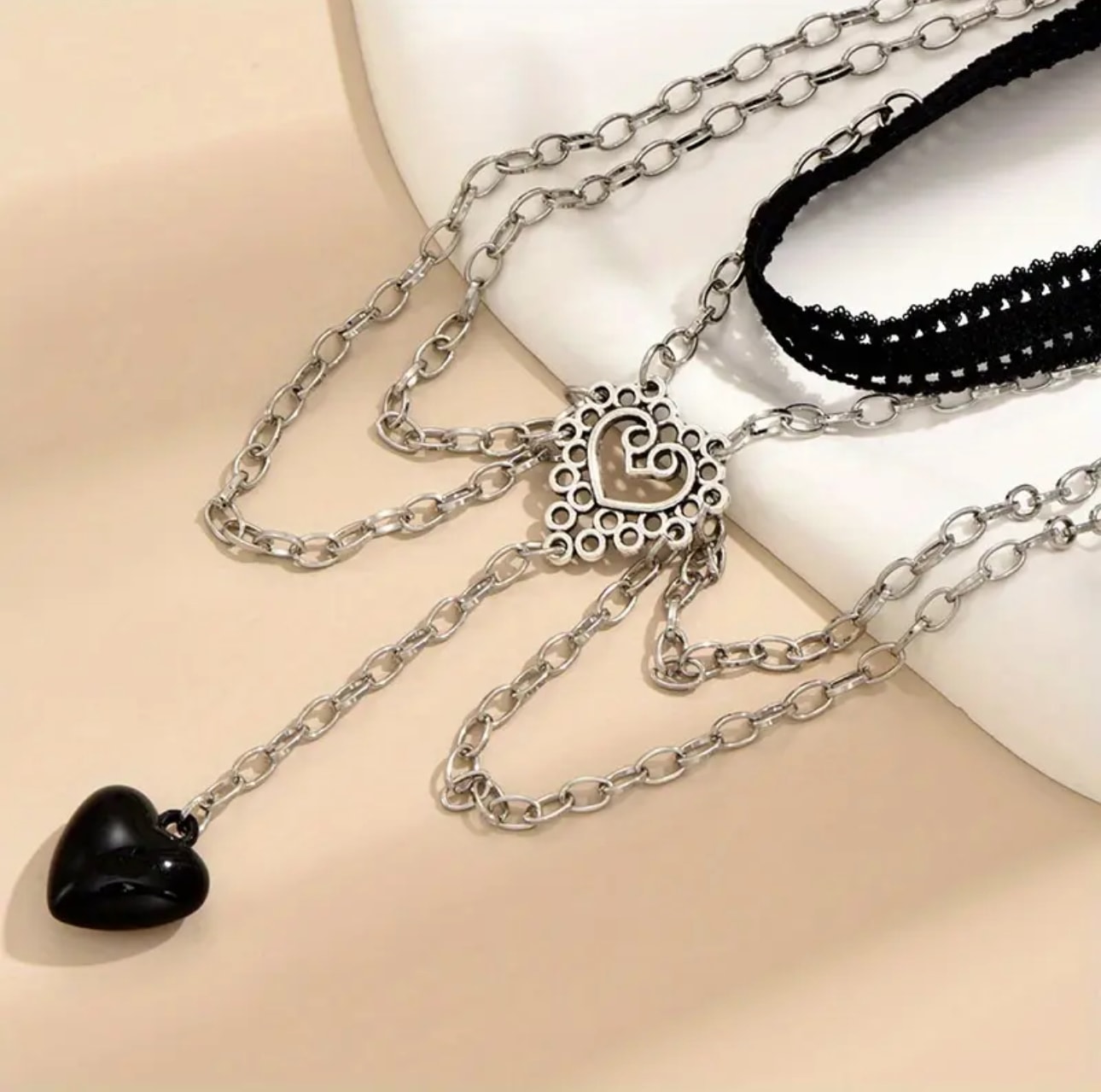 Silver Kalp Detaylı Zincir Bacak Bandı