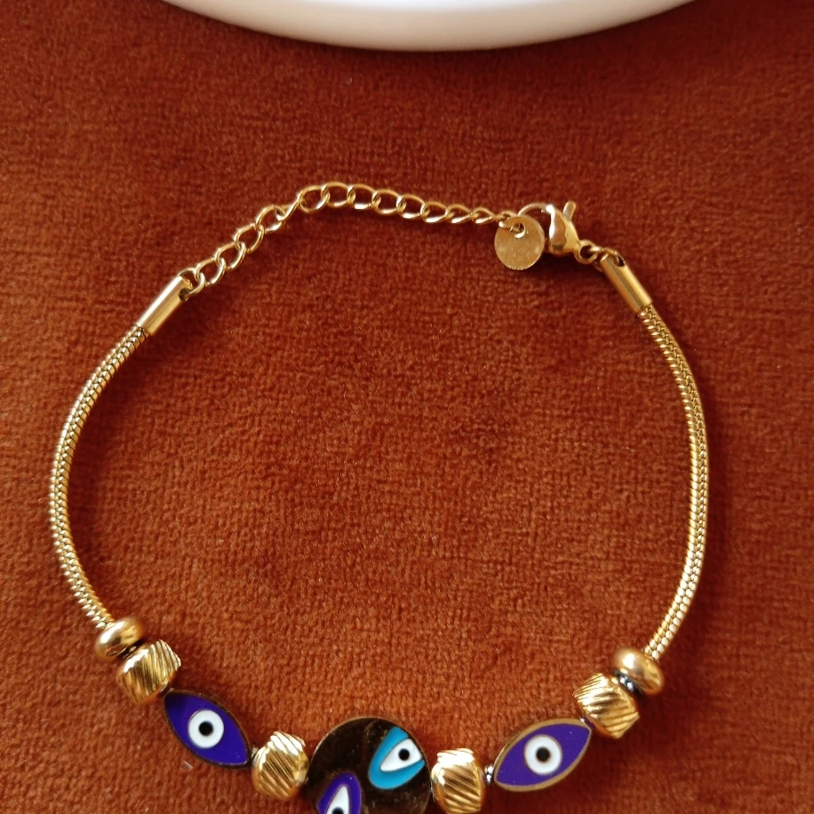 Nazar boncuklu gold çelik bileklik