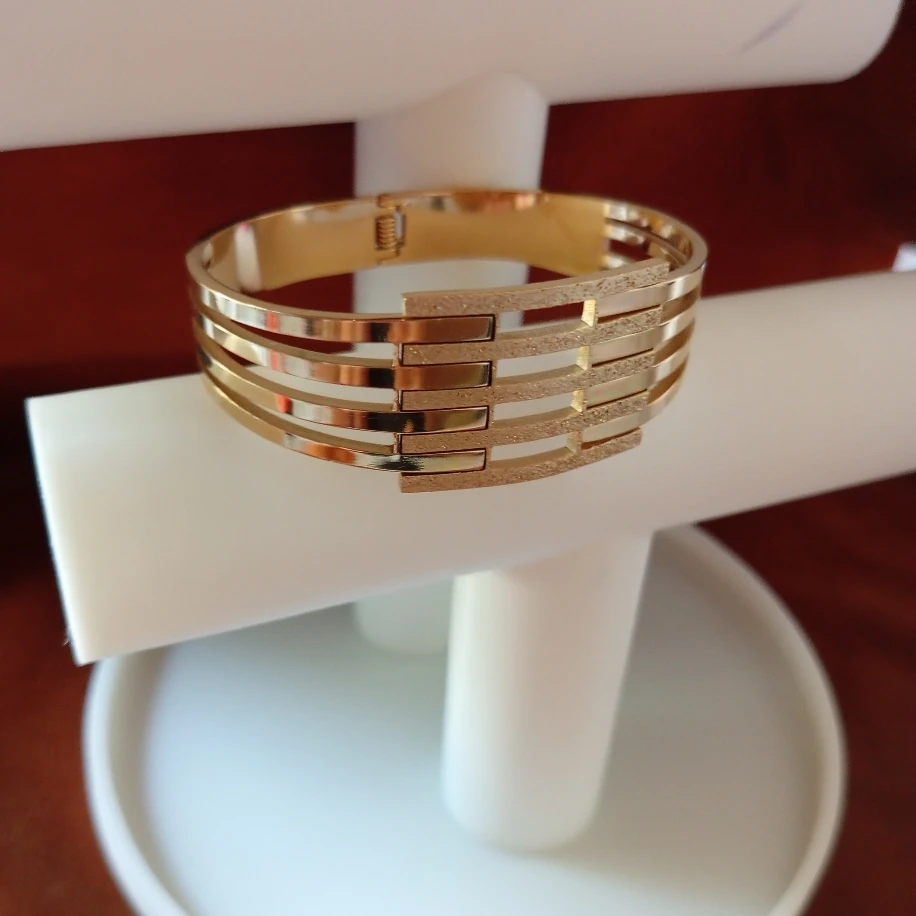 Gold Çelik kelepçe