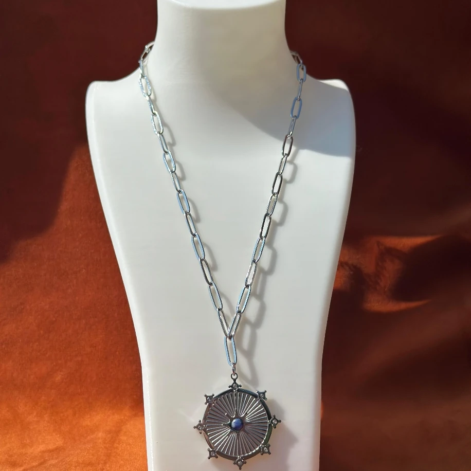 Güneş Çelik Kolye