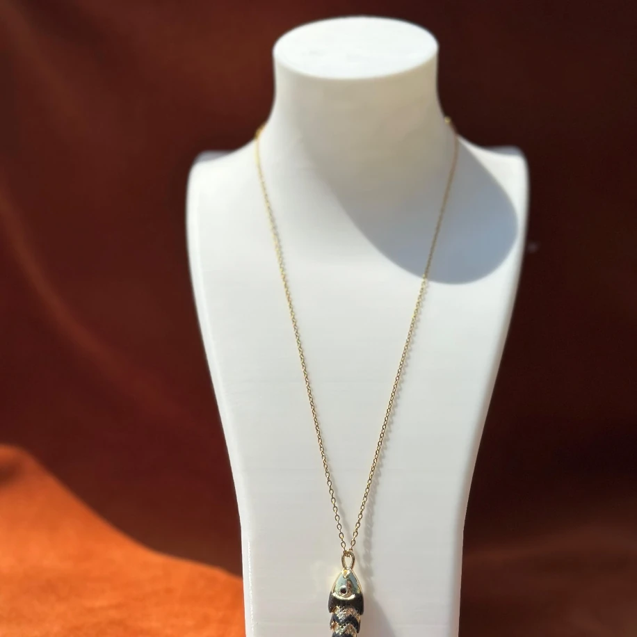 Siyah Balık Çelik kolye