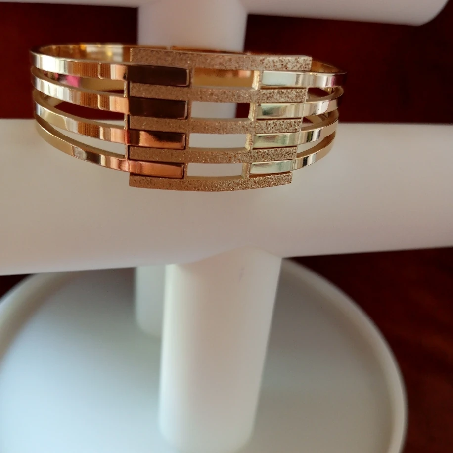 Gold Çelik kelepçe