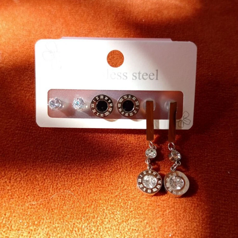 Çelik Çoklu küpe seti