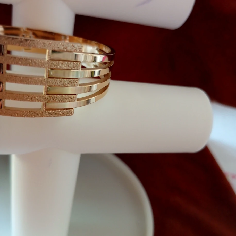 Gold Çelik kelepçe