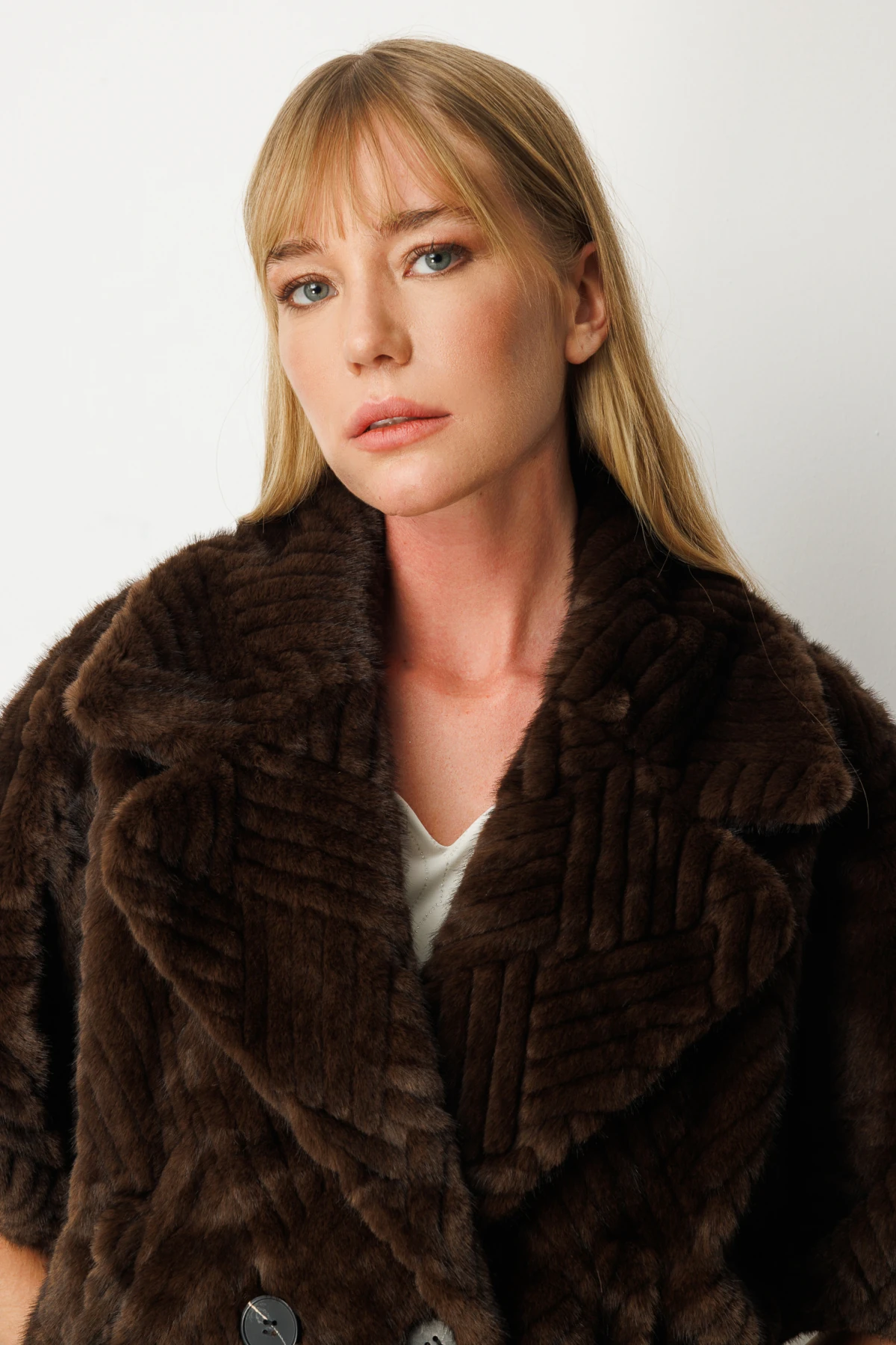 Ekol Yarasa Kol Peluş Mont