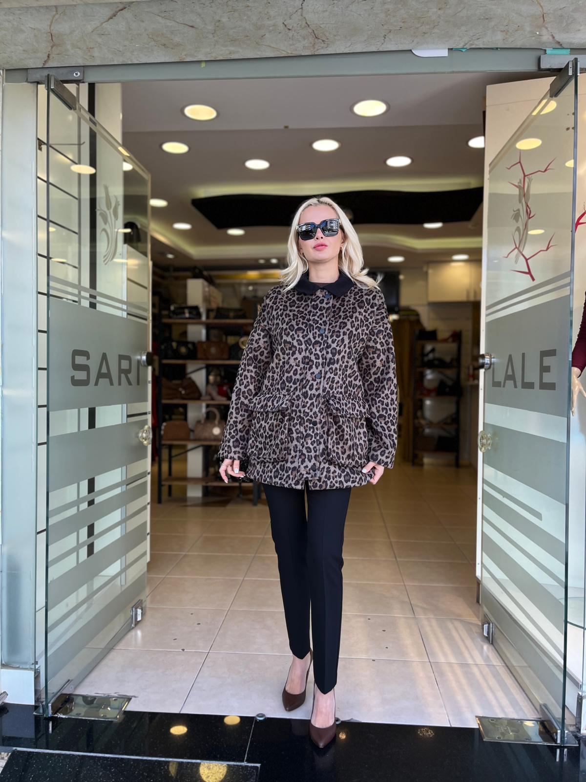 LEOPAR DESENLİ MONT