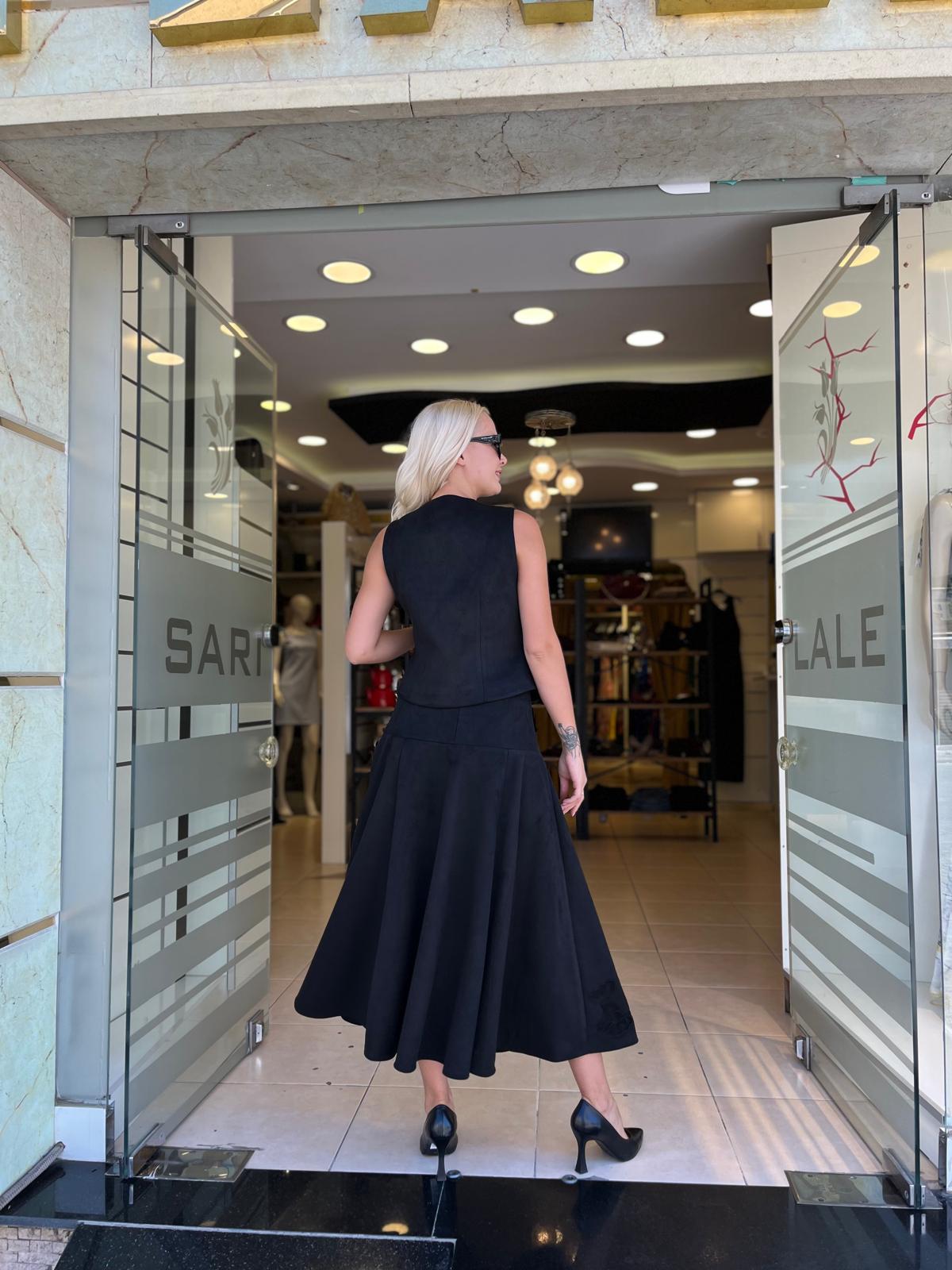 NAKIŞ DETAYLI SÜET YELEK