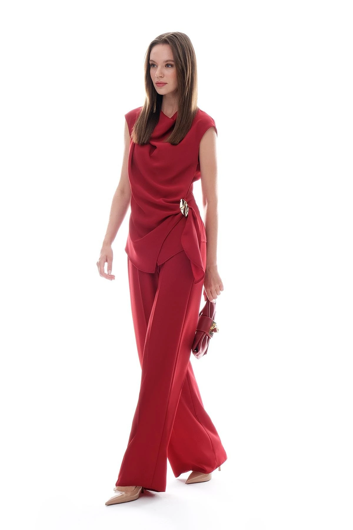 Degaje Yakalı Gol Aksesuarlı Şık Bluz