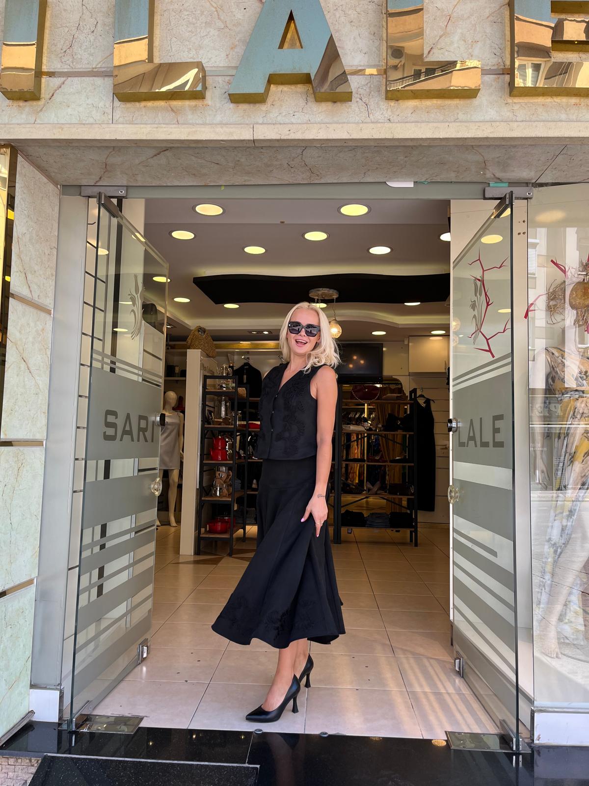 NAKIŞ DETAYLI SÜET YELEK