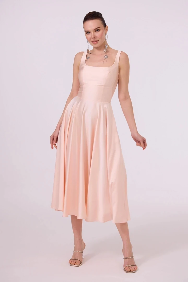 ELBISE MIDI SIRTI ACIK