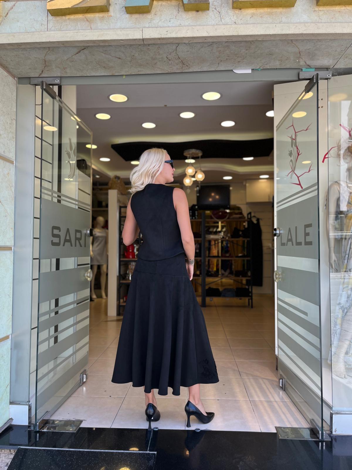 NAKIŞ DETAYLI SÜET YELEK