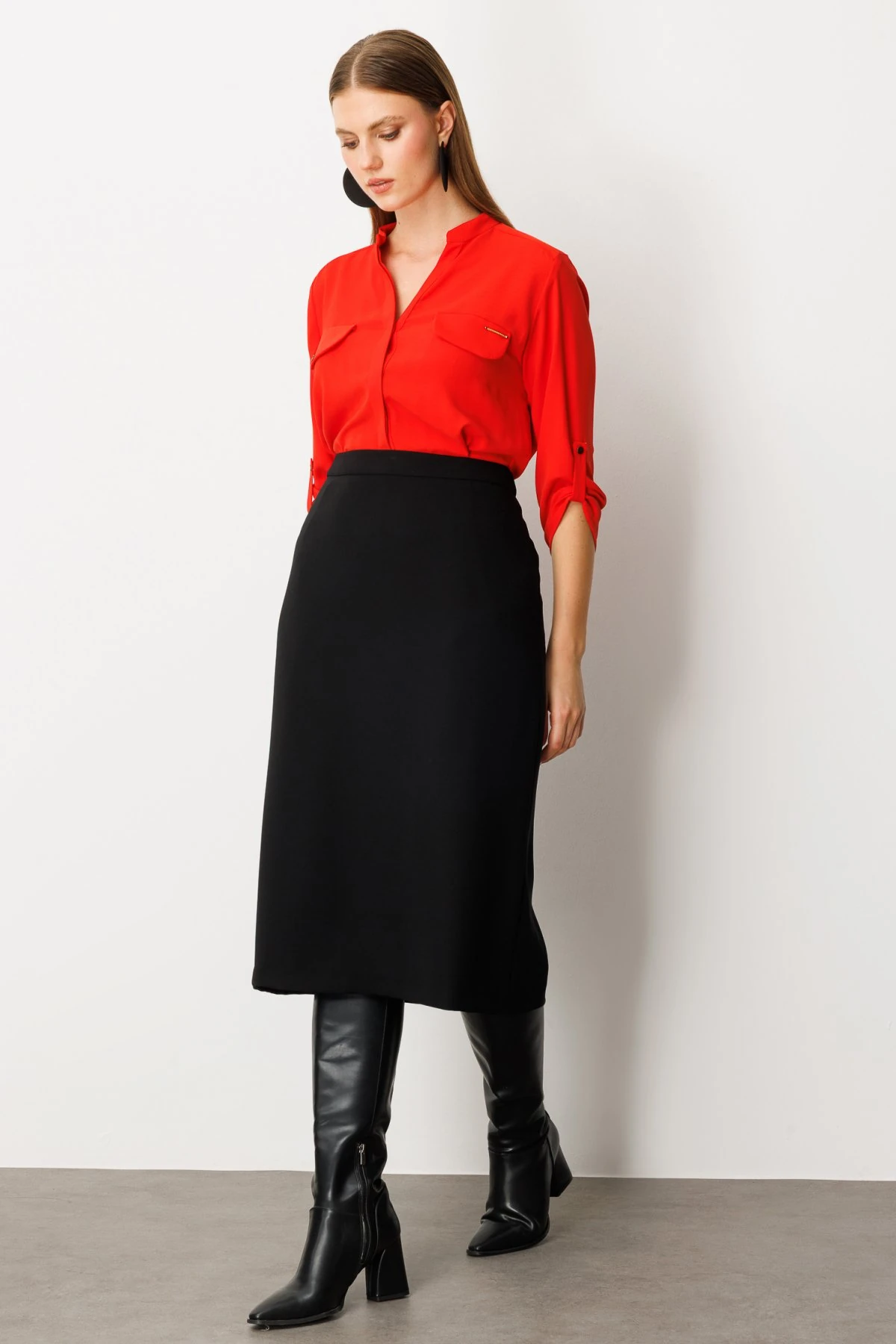 Ekol Yırtmaçlı Krep Etek