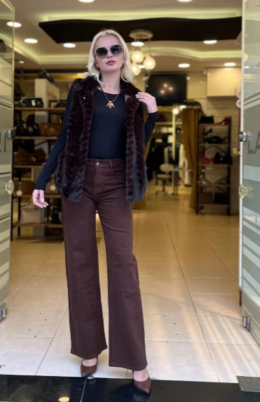 Ekol Desenli Peluş Yelek