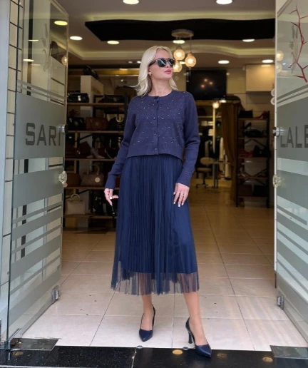 İnci Detaylı Piliseli Tül Elbise