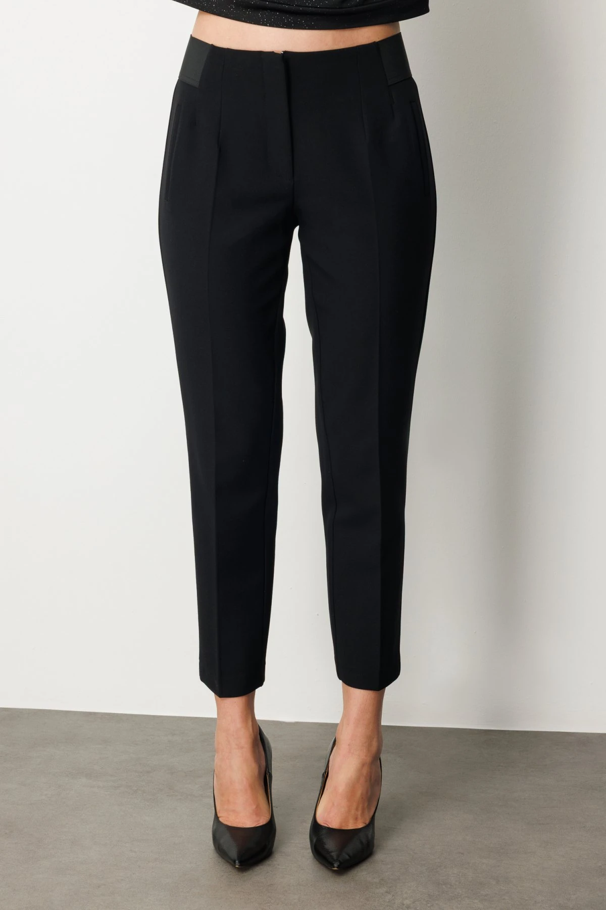 Ekol Beli Kalın Lastikli Dar Paça