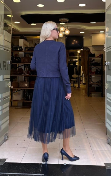 İnci Detaylı Piliseli Tül Elbise