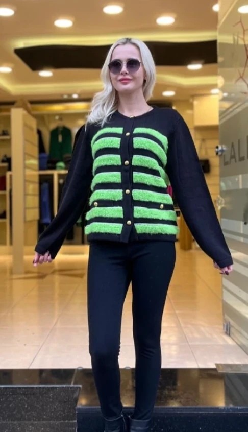 ÇİZGİLİ TRİKO HIRKA