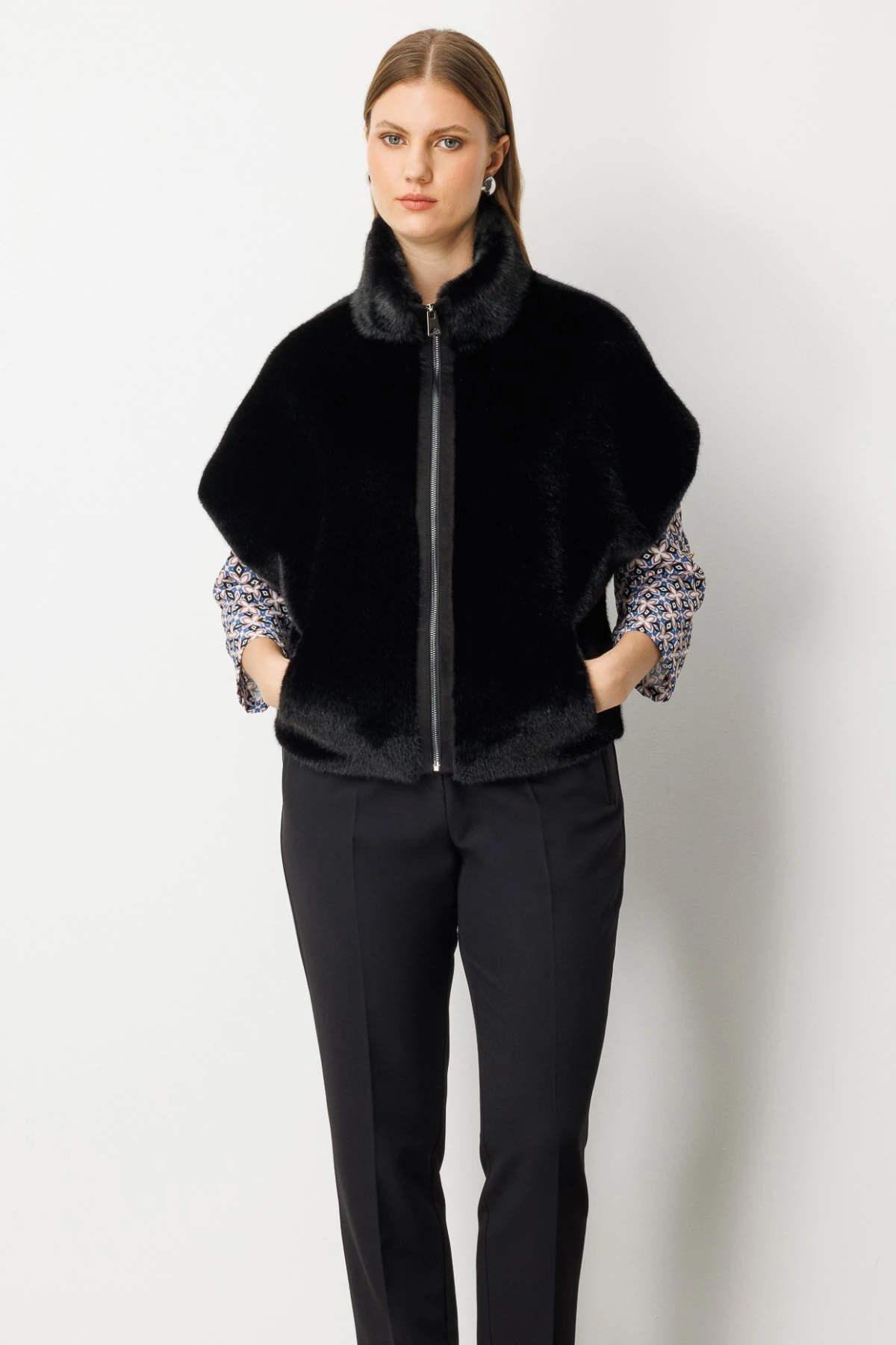 Ekol Dik Yaka Peluş Yelek Siyah